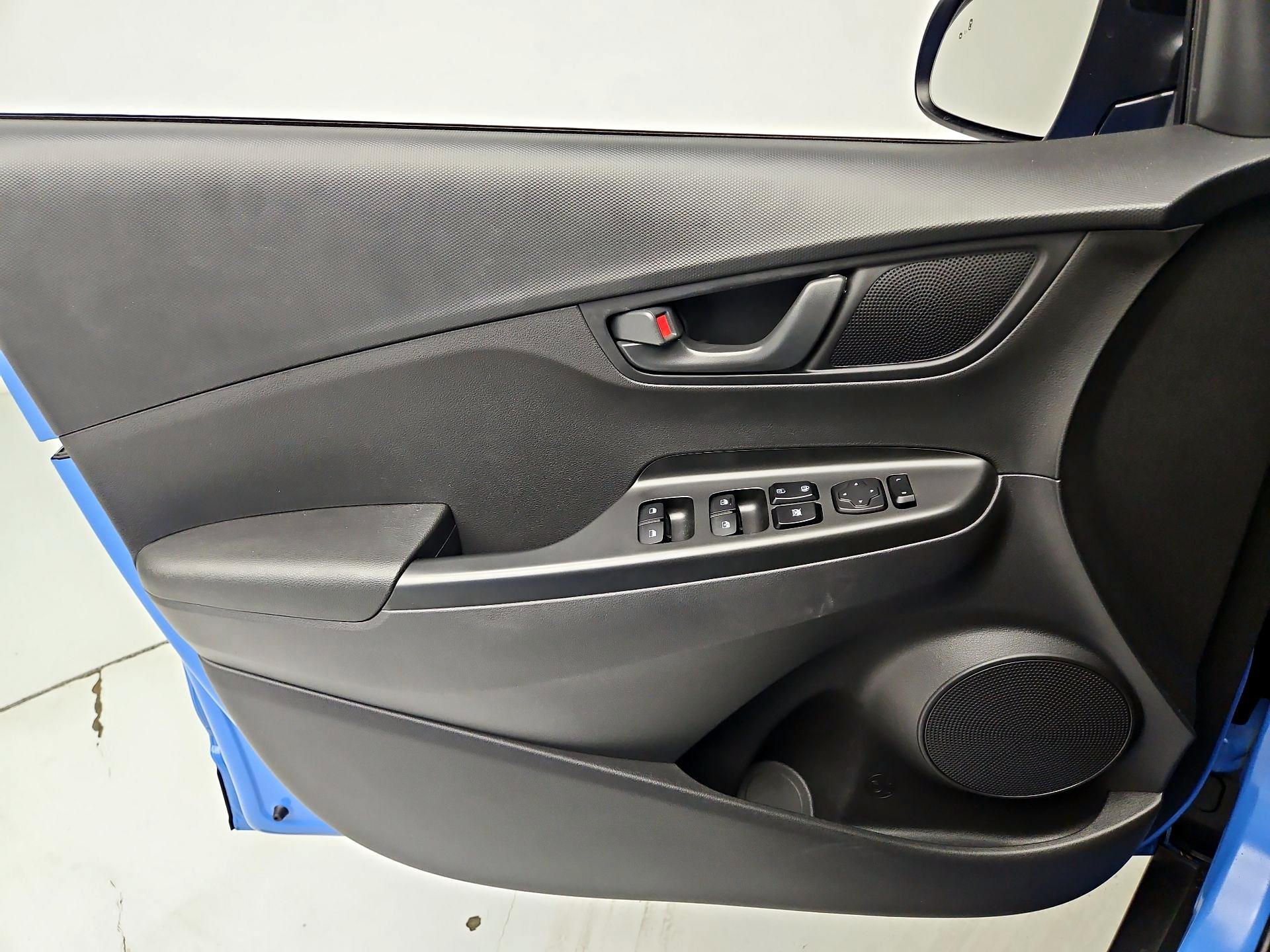 Thumbnail: 2023 Hyundai Kona - 12