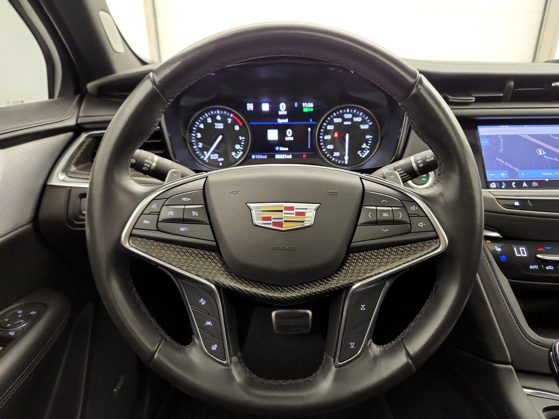 Thumbnail: 2020 Cadillac XT5 - 10