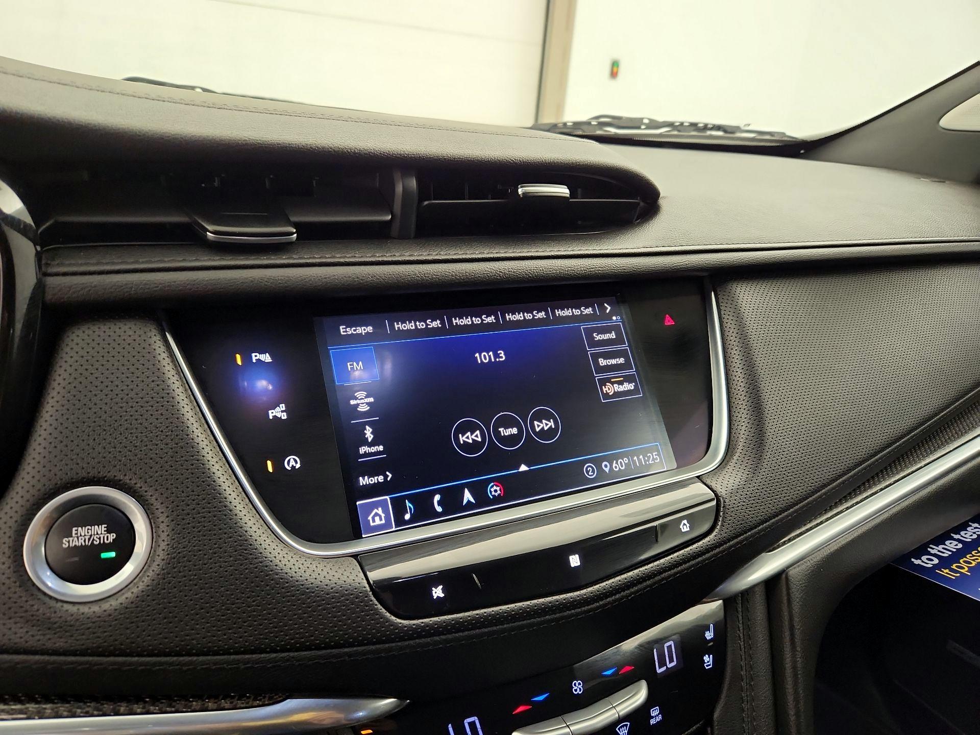 Thumbnail: 2020 Cadillac XT5 - 16