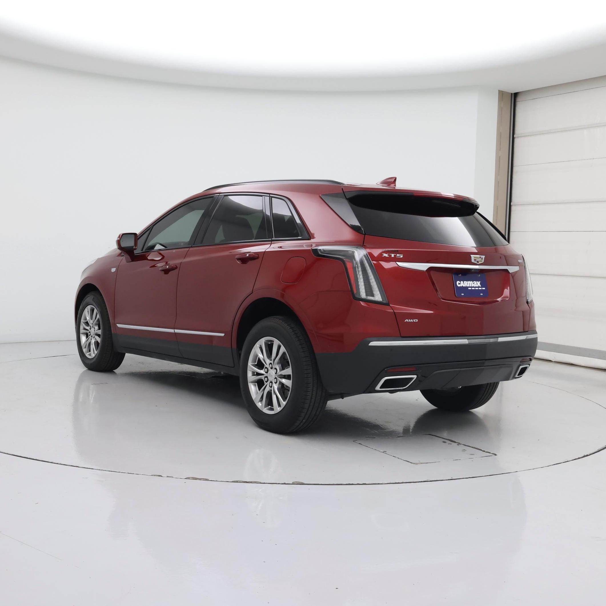 Thumbnail: 2020 Cadillac XT5 - 2