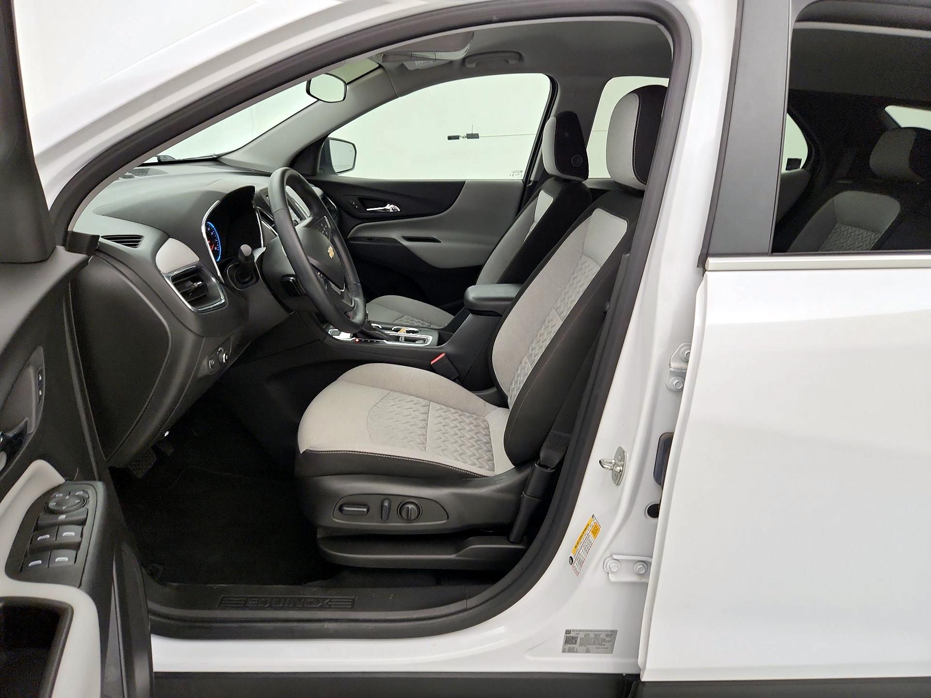 Thumbnail: 2023 Chevrolet Equinox - 11