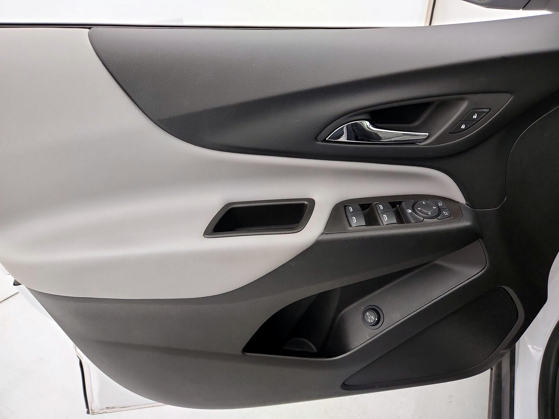 Thumbnail: 2023 Chevrolet Equinox - 12