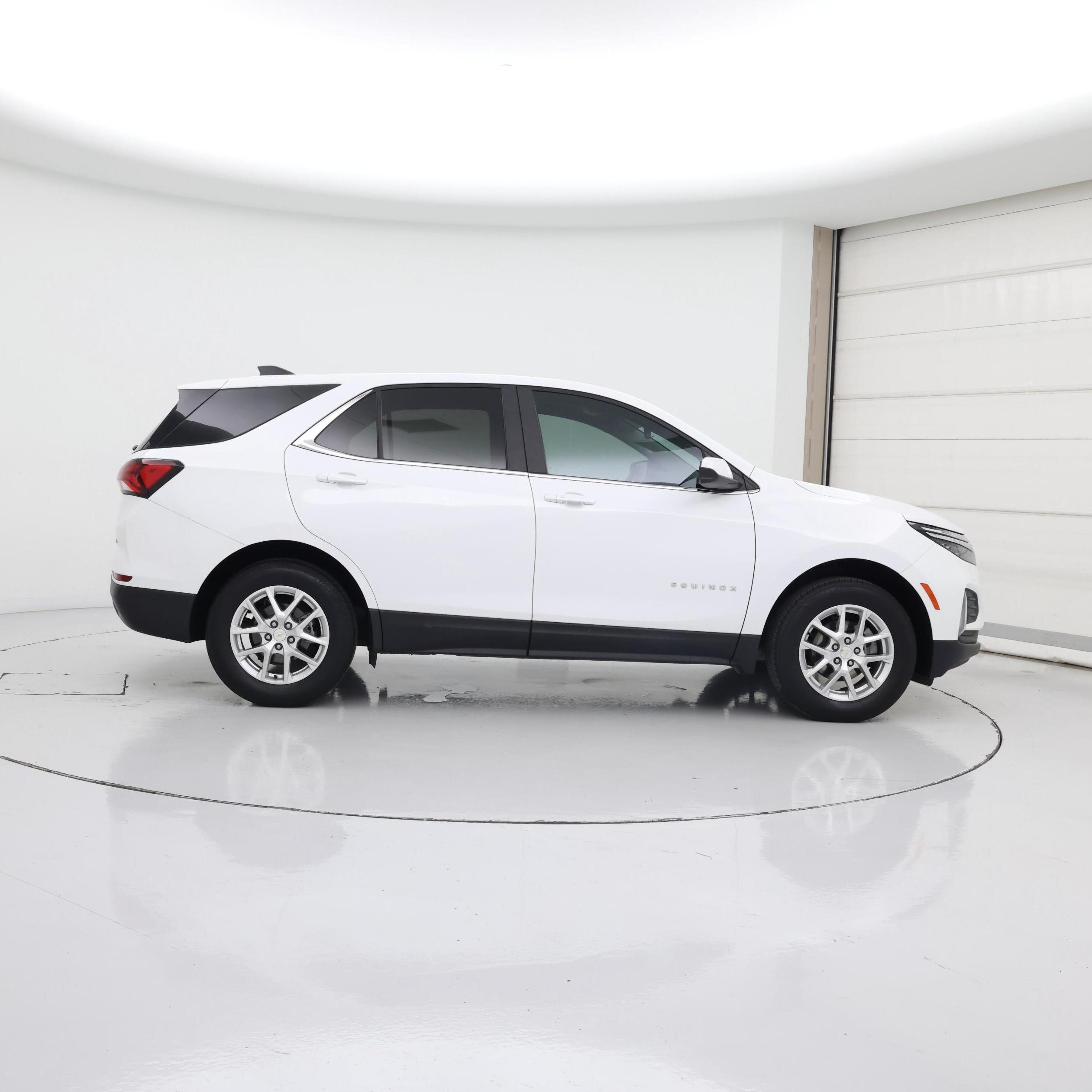 Thumbnail: 2023 Chevrolet Equinox - 7