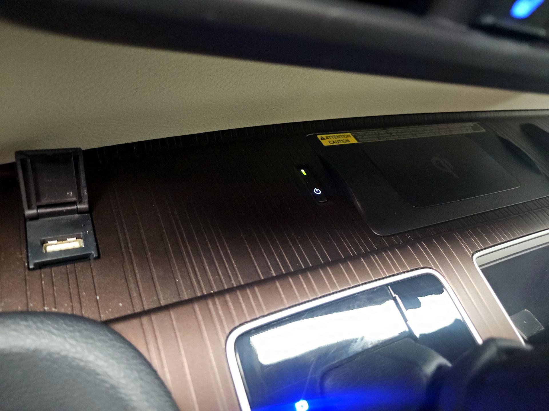 Thumbnail: 2023 Toyota Sienna - 19