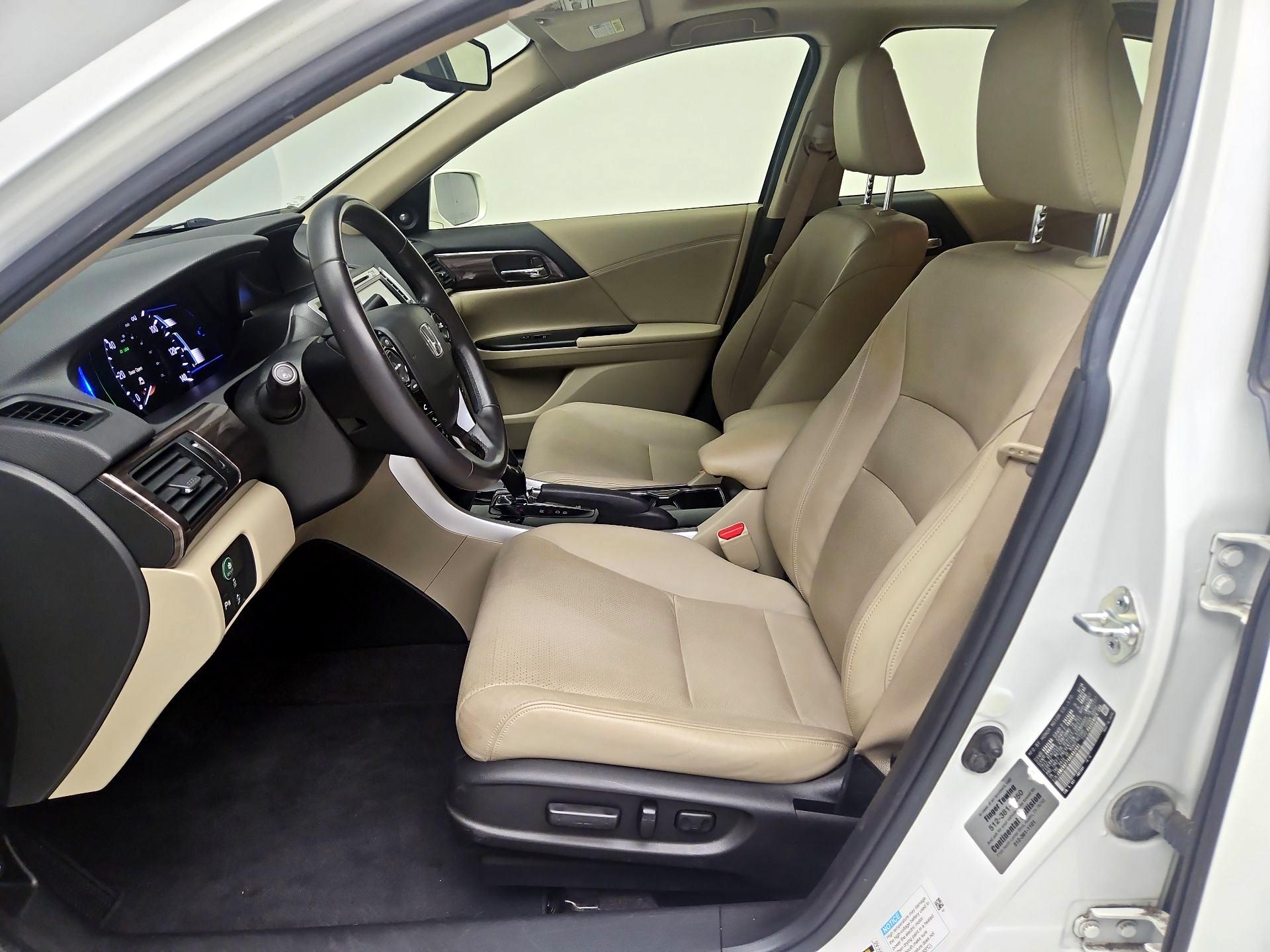 Thumbnail: 2017 Honda Accord - 9