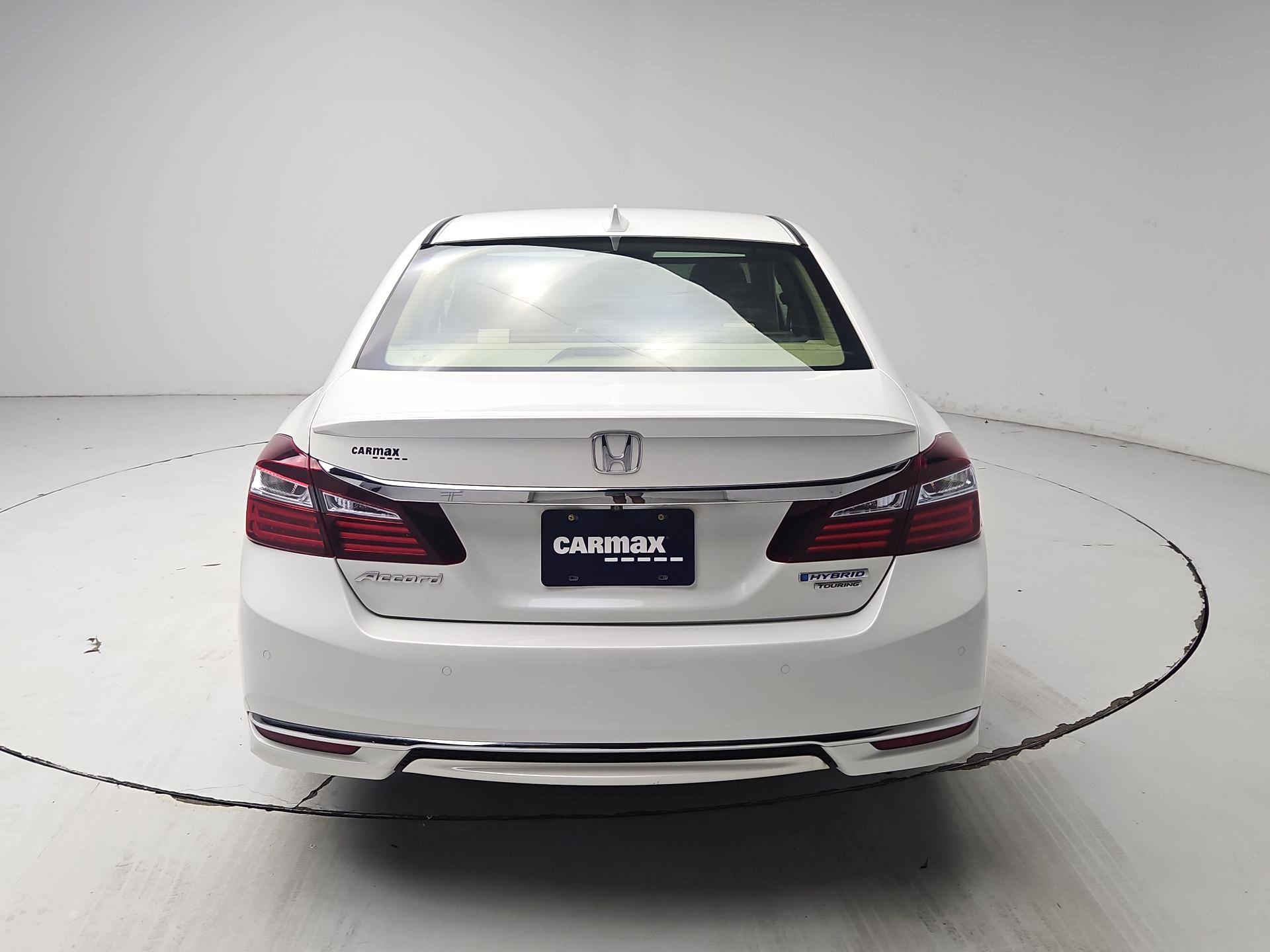 Thumbnail: 2017 Honda Accord - 6