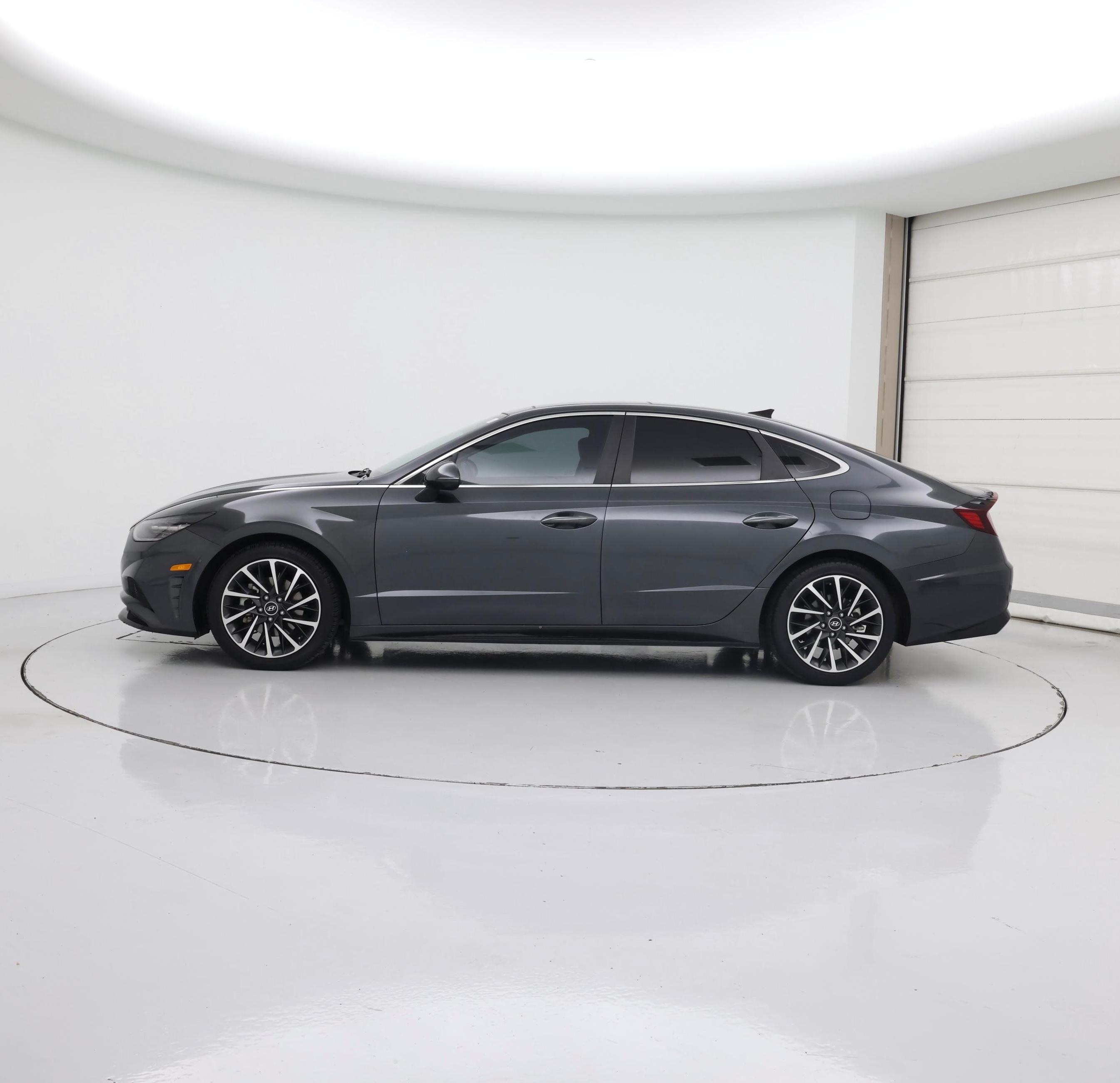 Thumbnail: 2023 Hyundai Sonata - 3