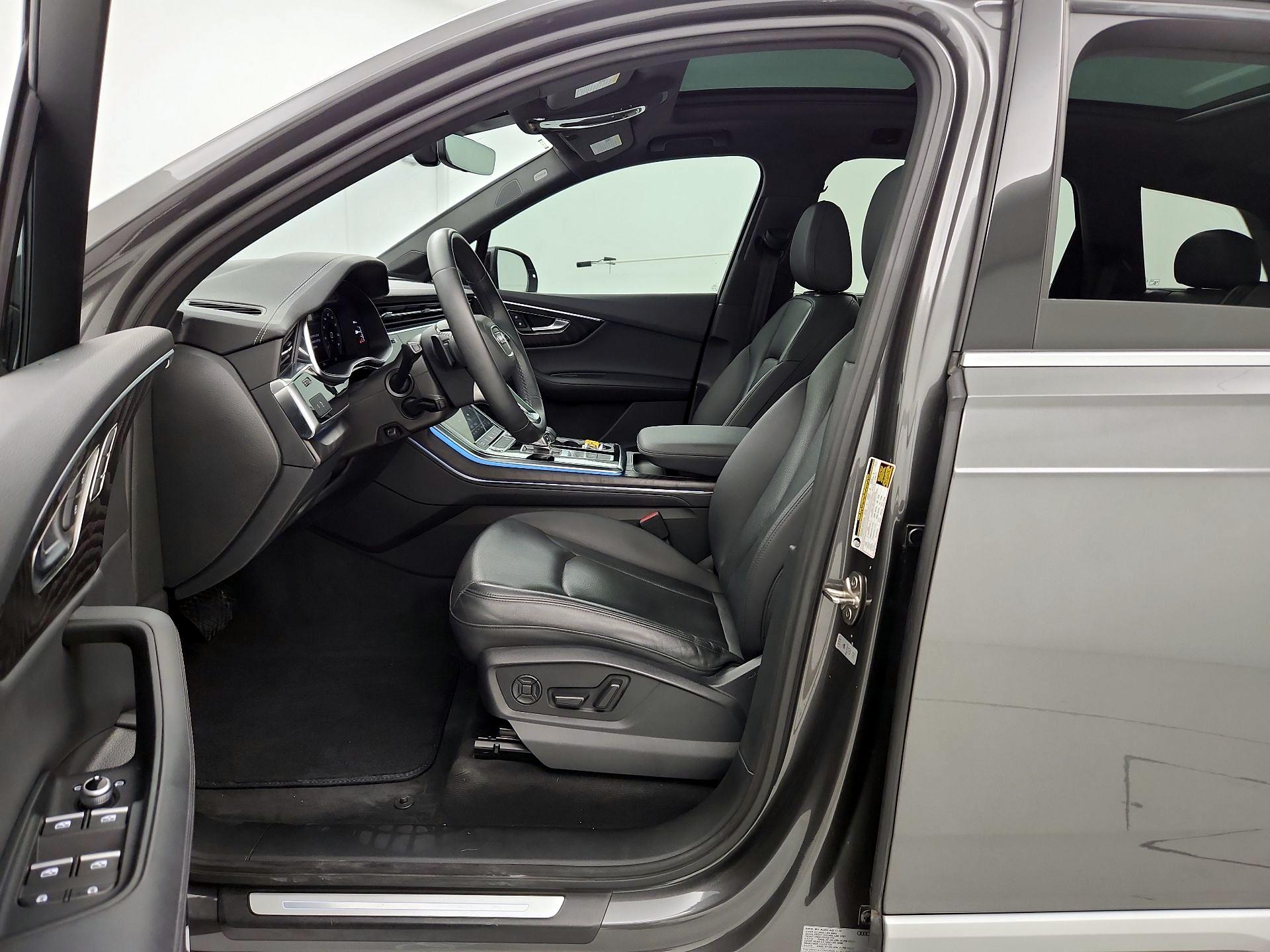 Thumbnail: 2023 Audi Q7 - 11