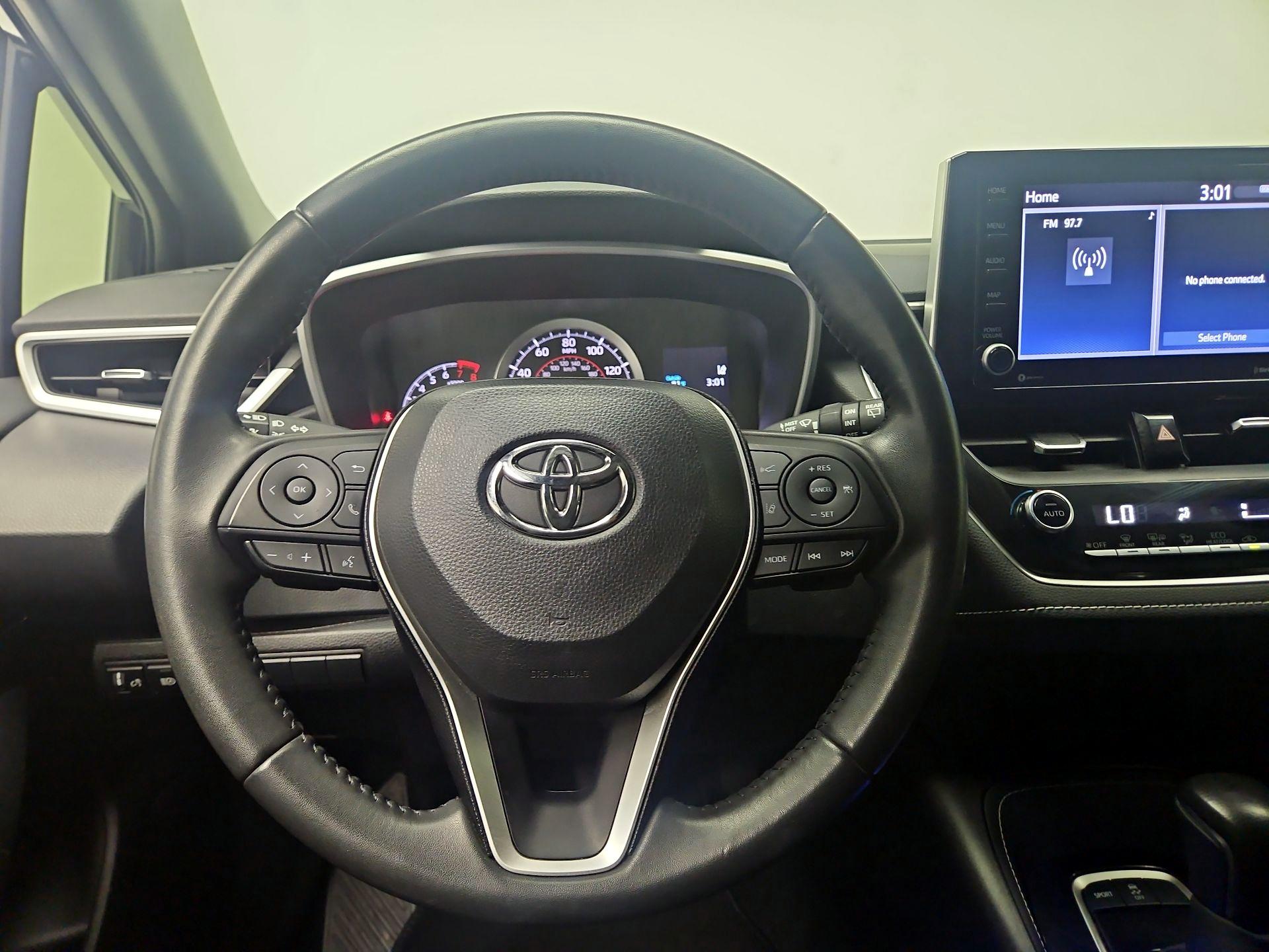 Thumbnail: 2022 Toyota Corolla - 10
