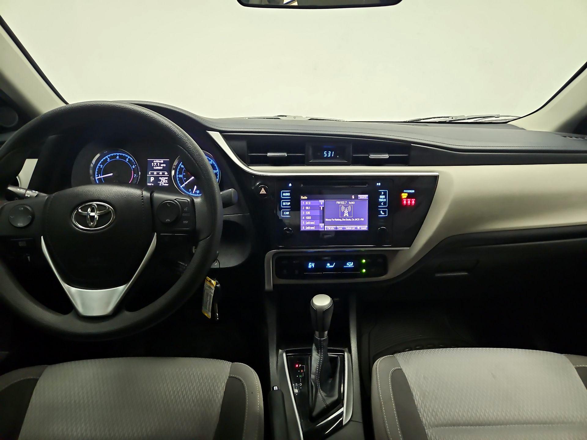 Thumbnail: 2018 Toyota Corolla - 9