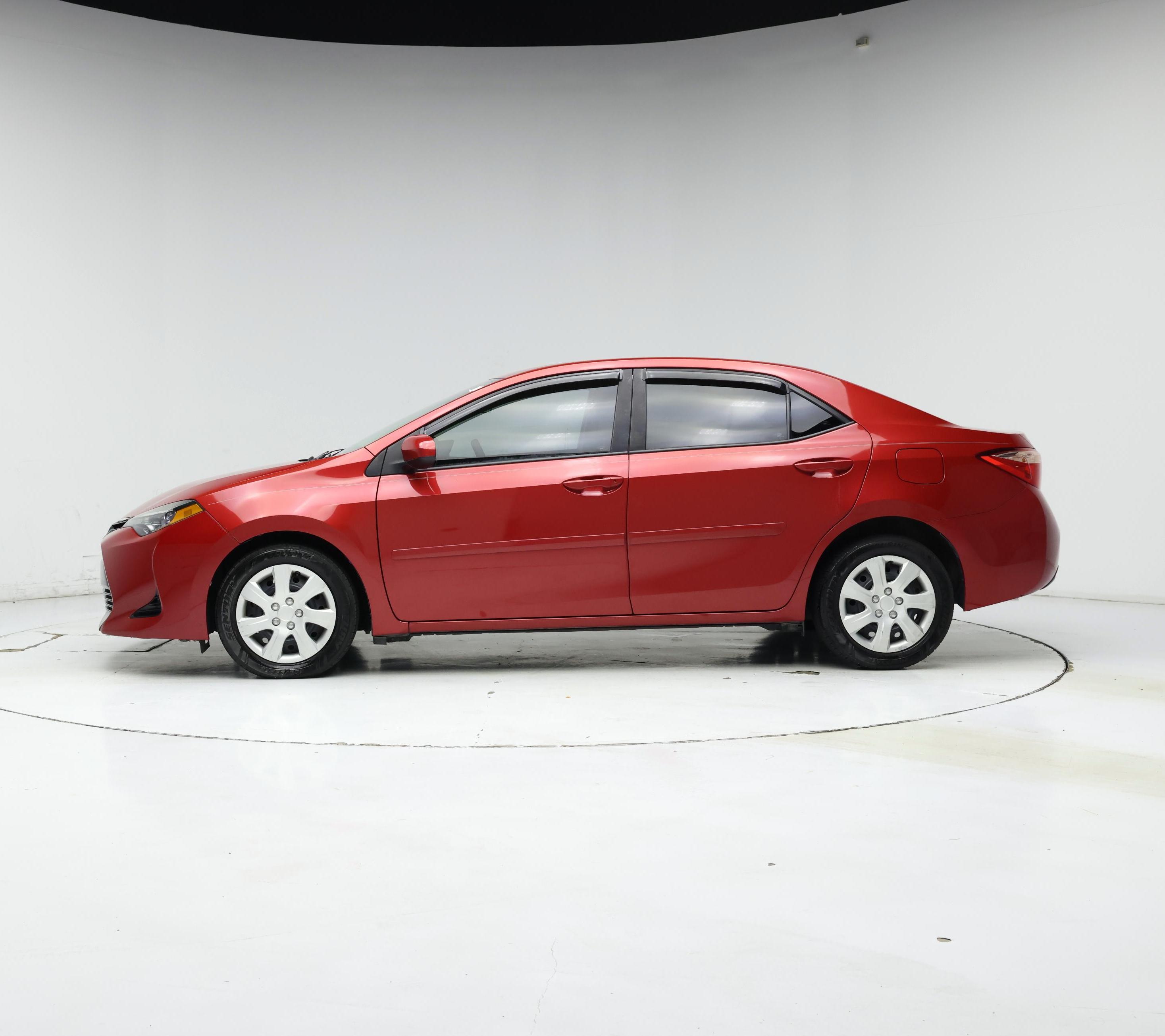 Thumbnail: 2018 Toyota Corolla - 3