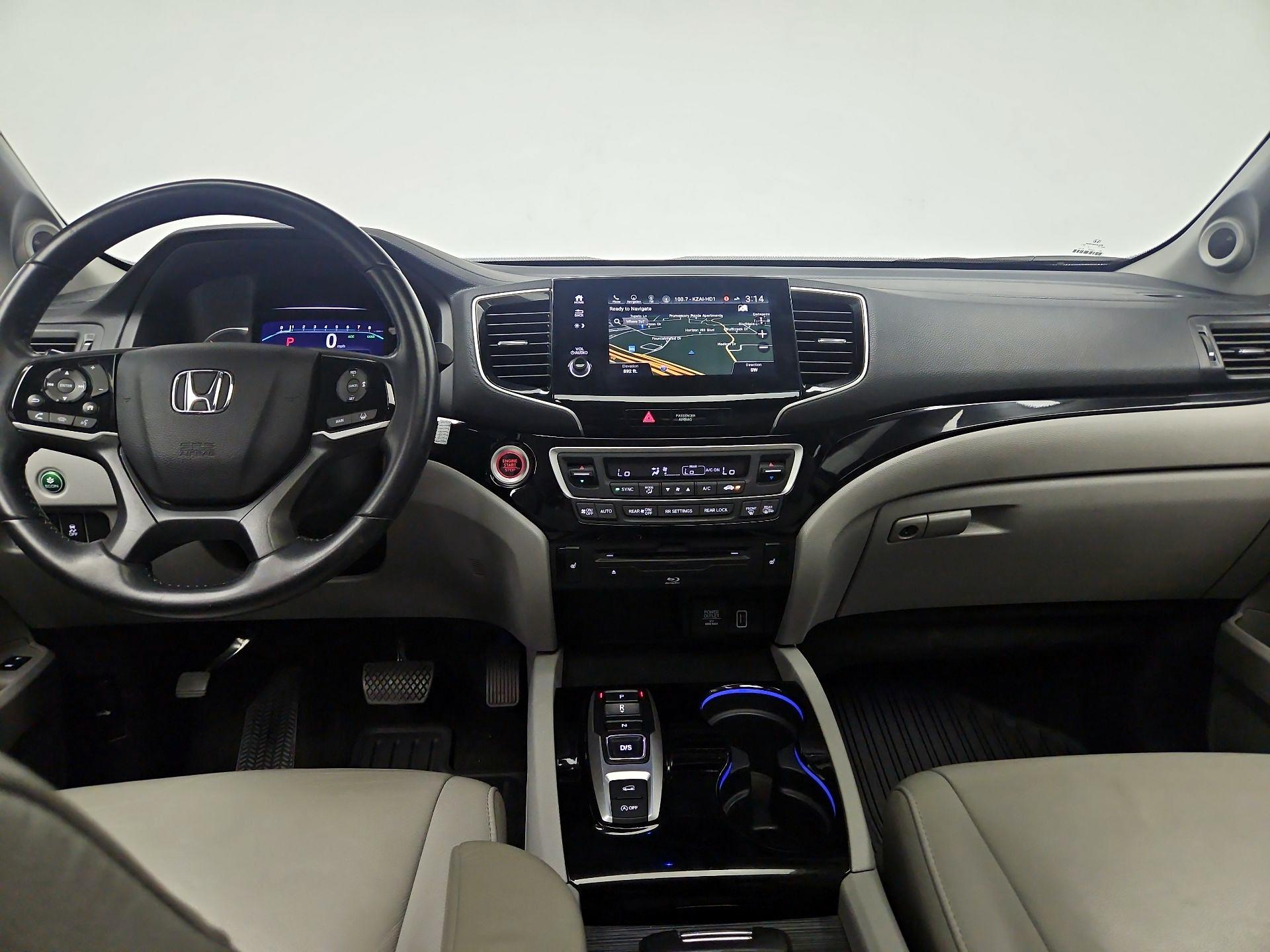 Thumbnail: 2019 Honda Pilot - 9