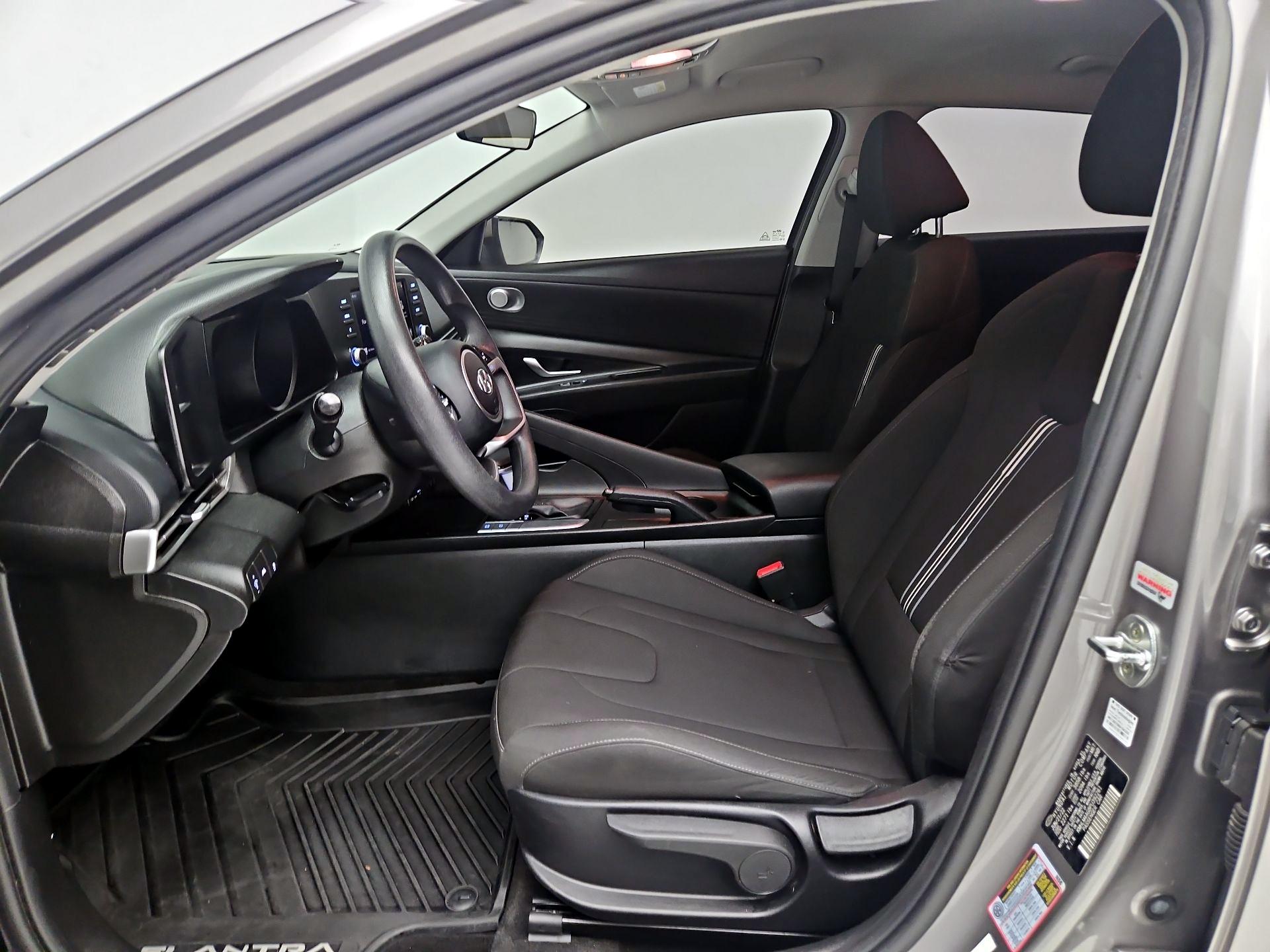 Thumbnail: 2023 Hyundai Elantra - 11