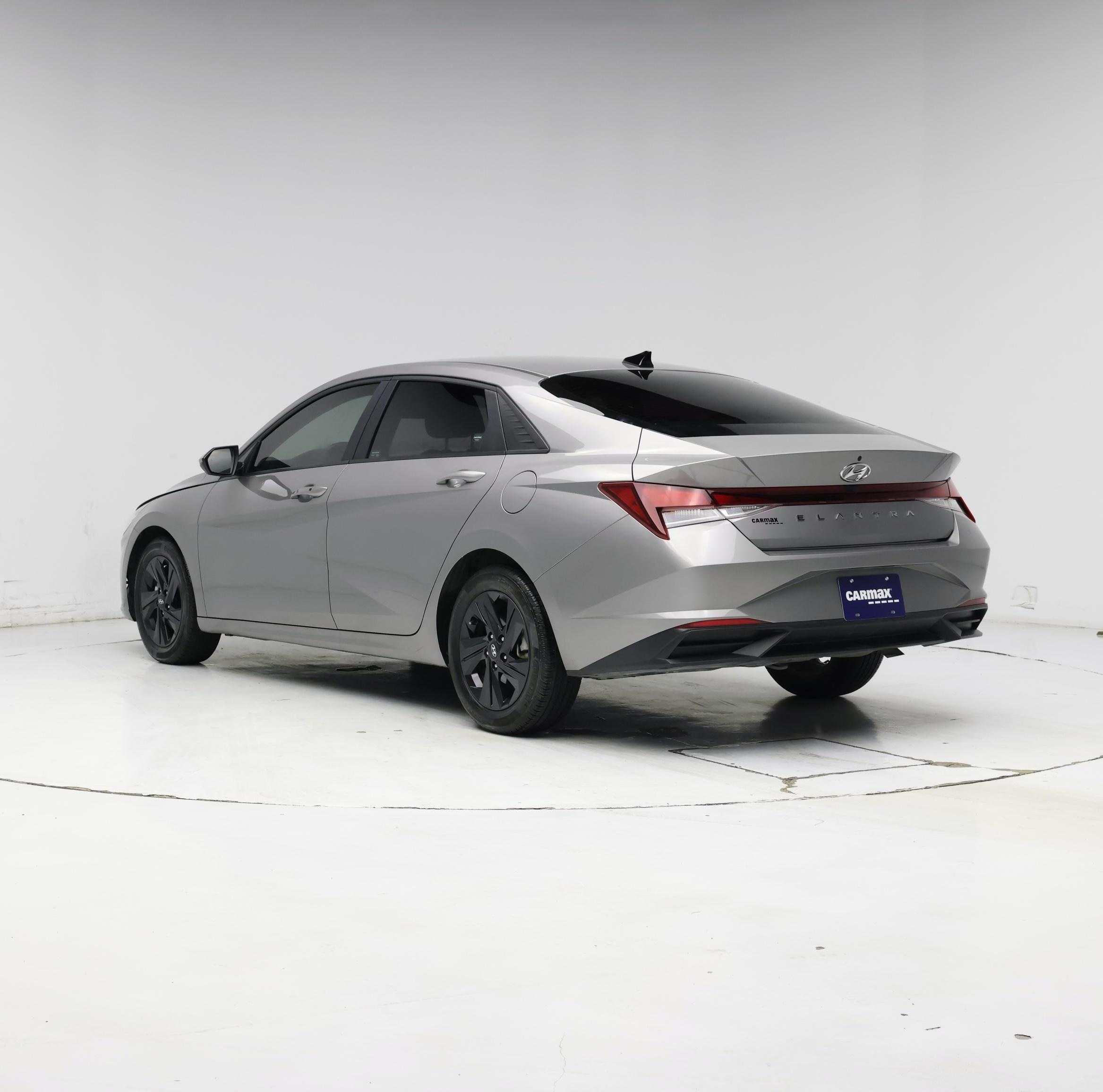 Thumbnail: 2023 Hyundai Elantra - 2