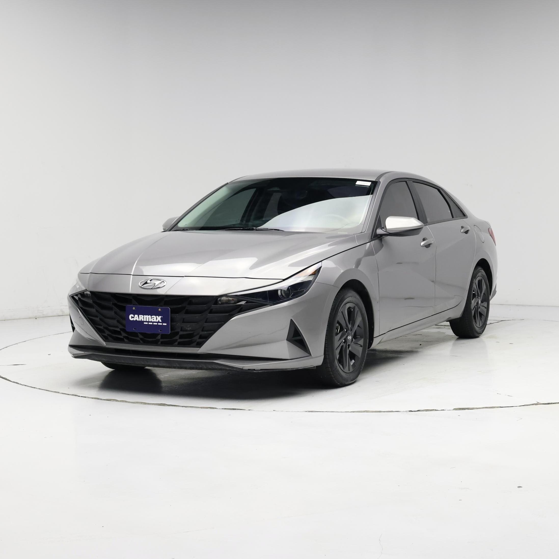 Thumbnail: 2023 Hyundai Elantra - 4