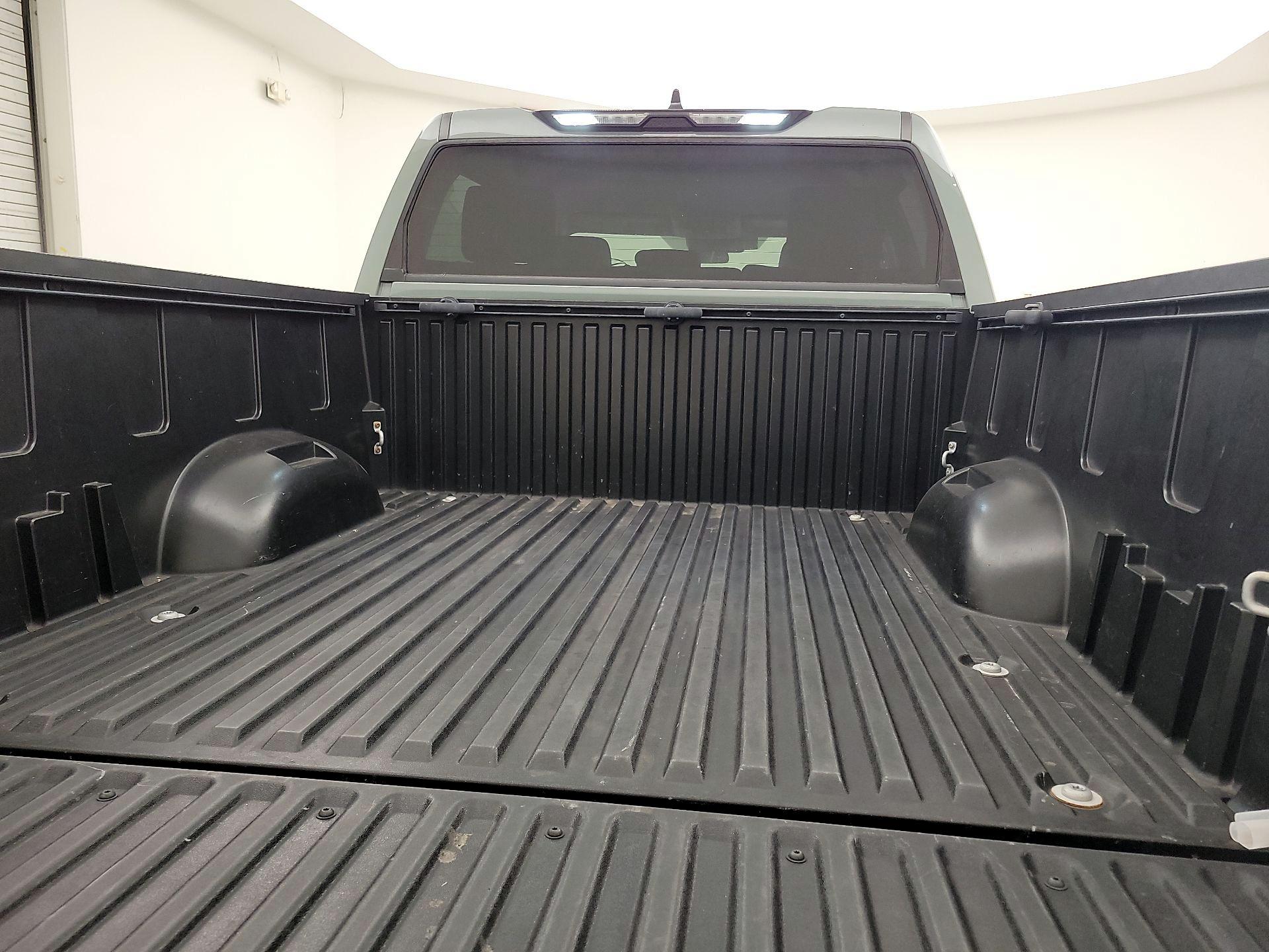 Thumbnail: 2022 Toyota Tundra - 20