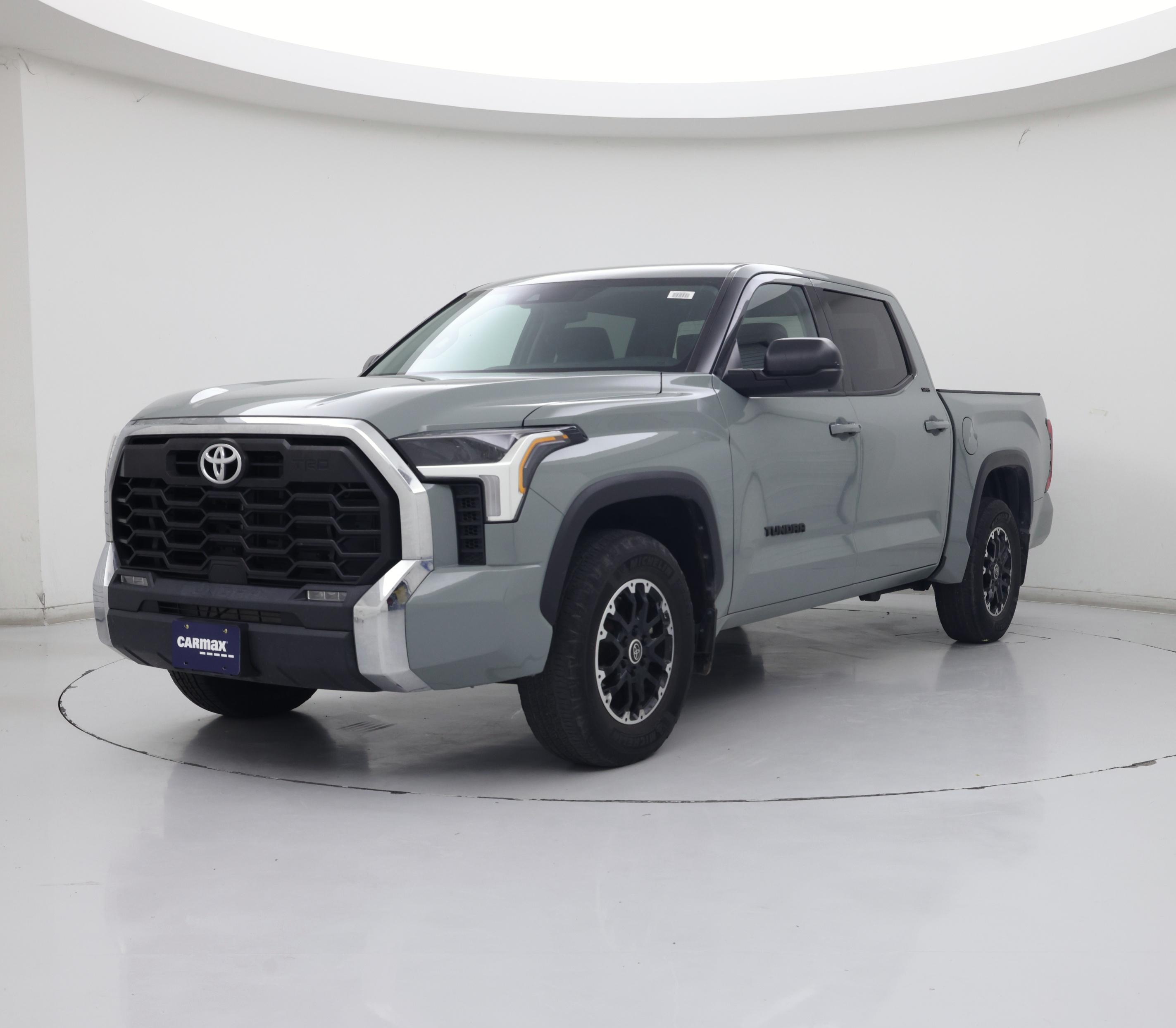 Thumbnail: 2022 Toyota Tundra - 4