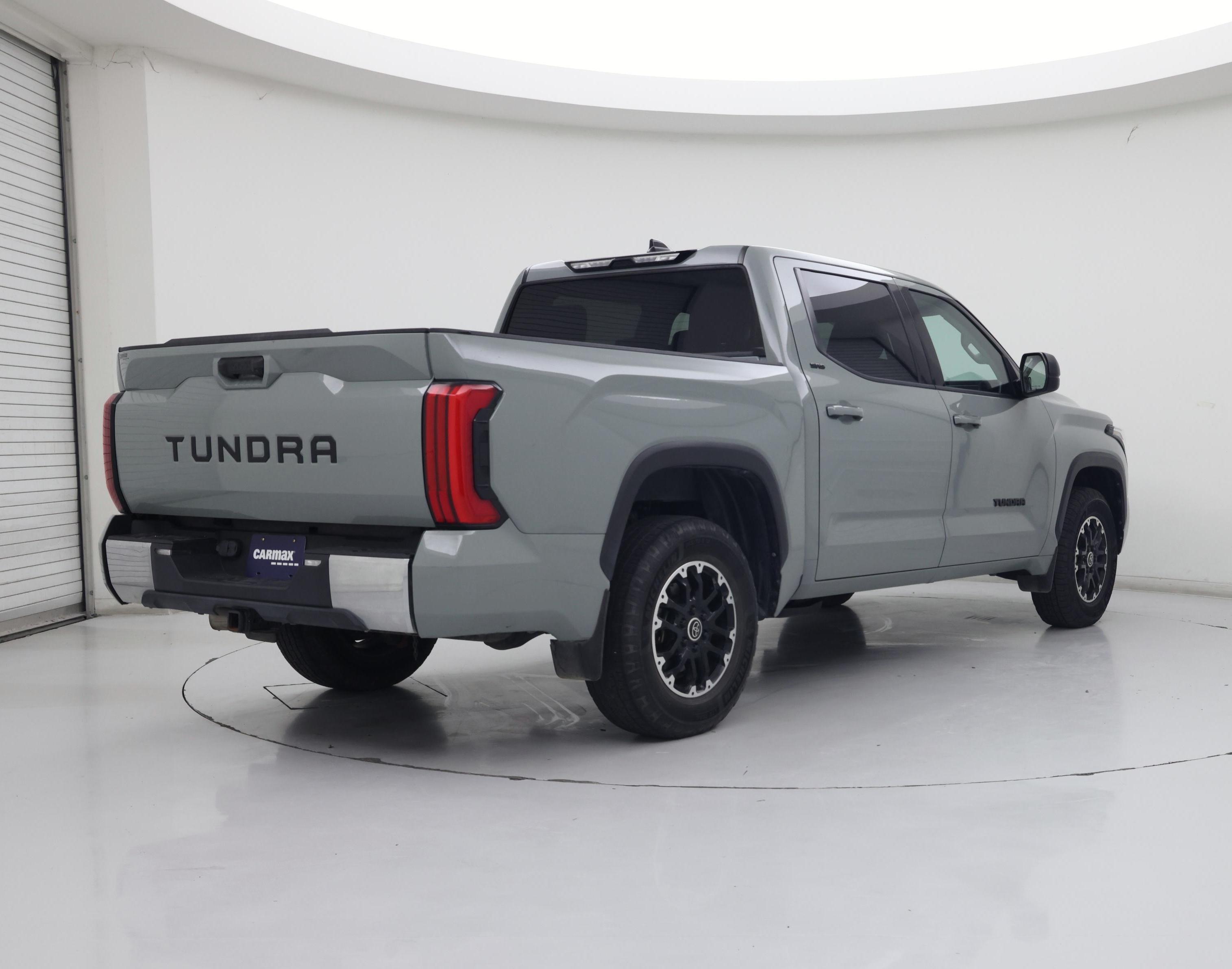 Thumbnail: 2022 Toyota Tundra - 8