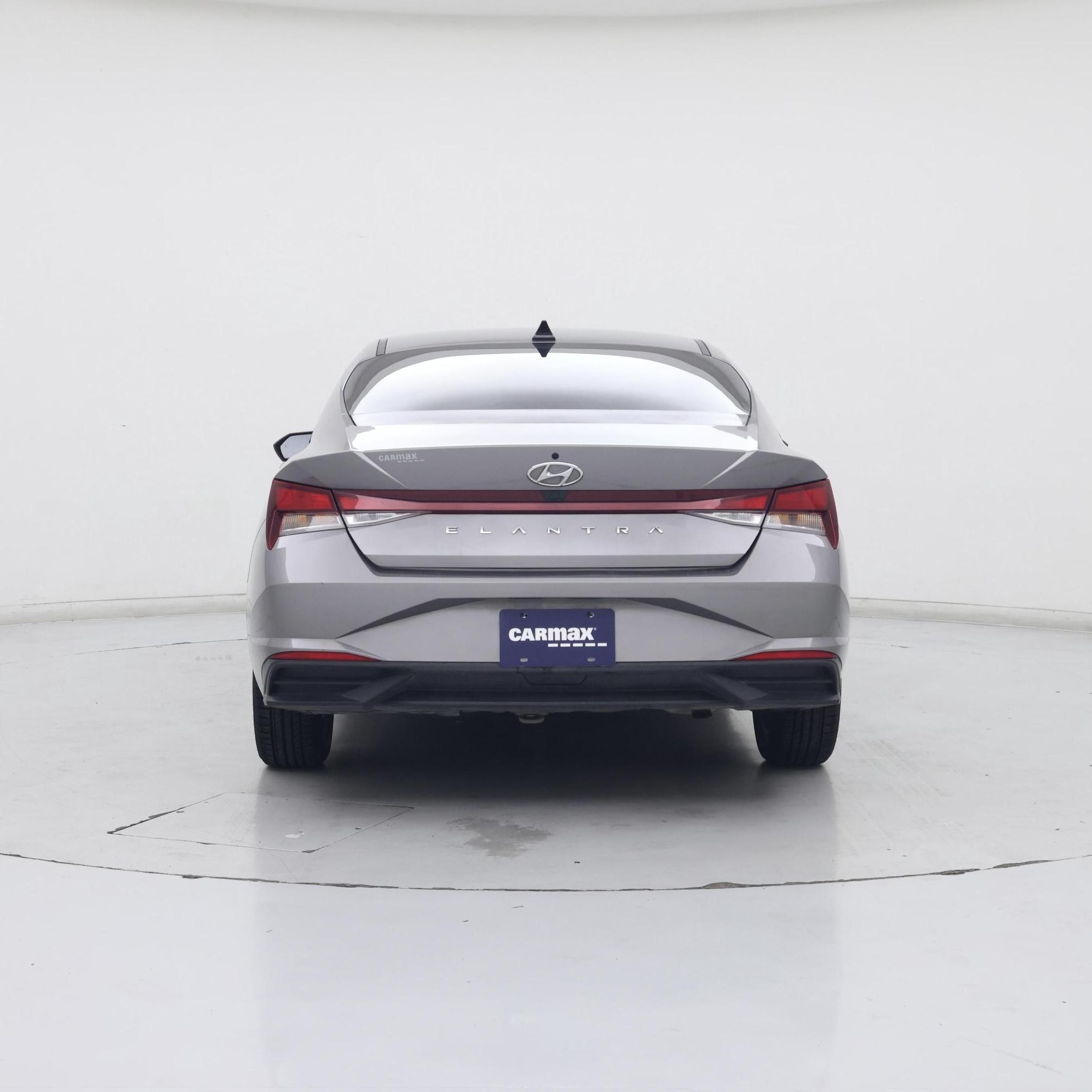 Thumbnail: 2022 Hyundai Elantra - 6