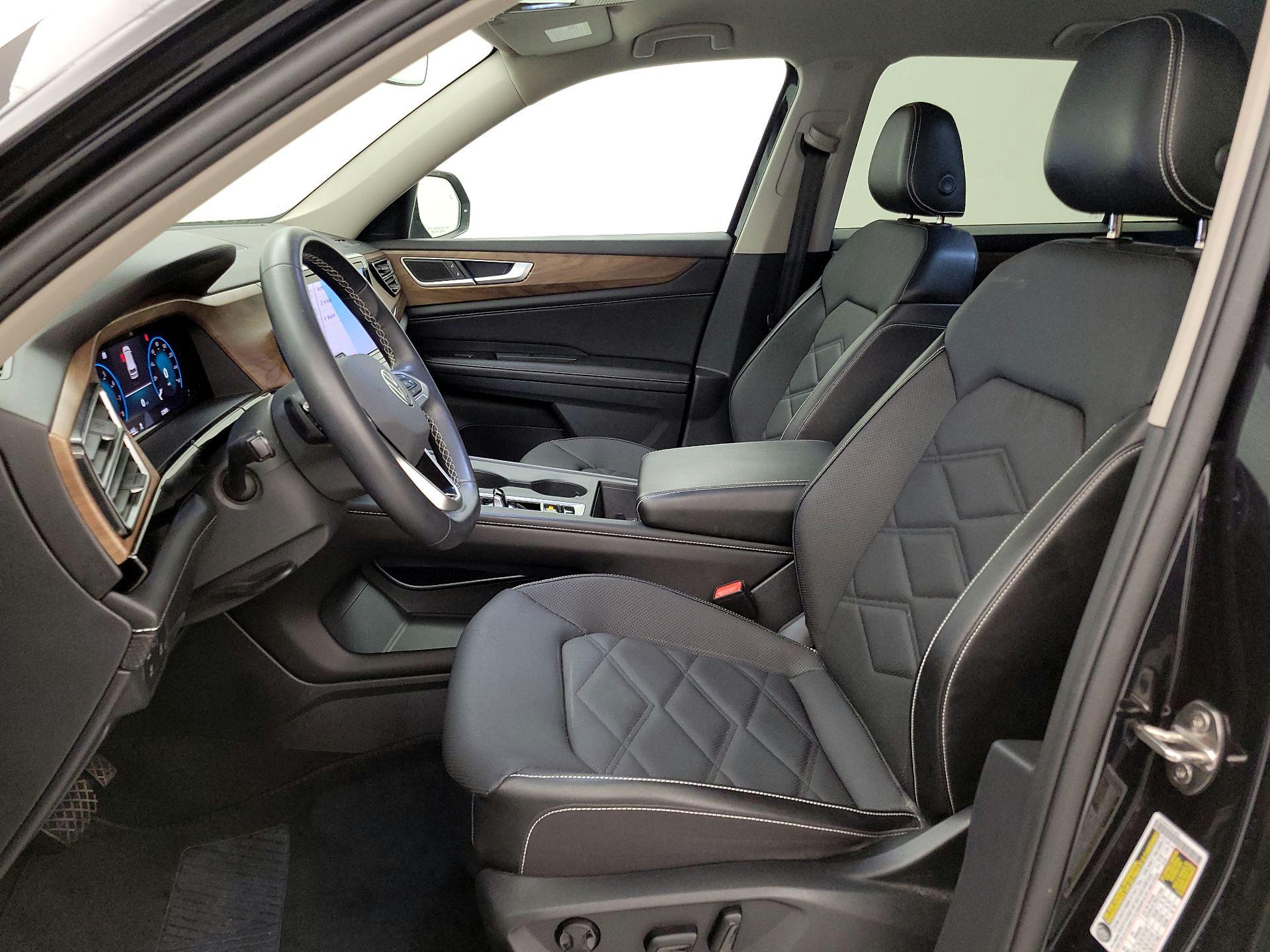 Thumbnail: 2024 Volkswagen Atlas - 11