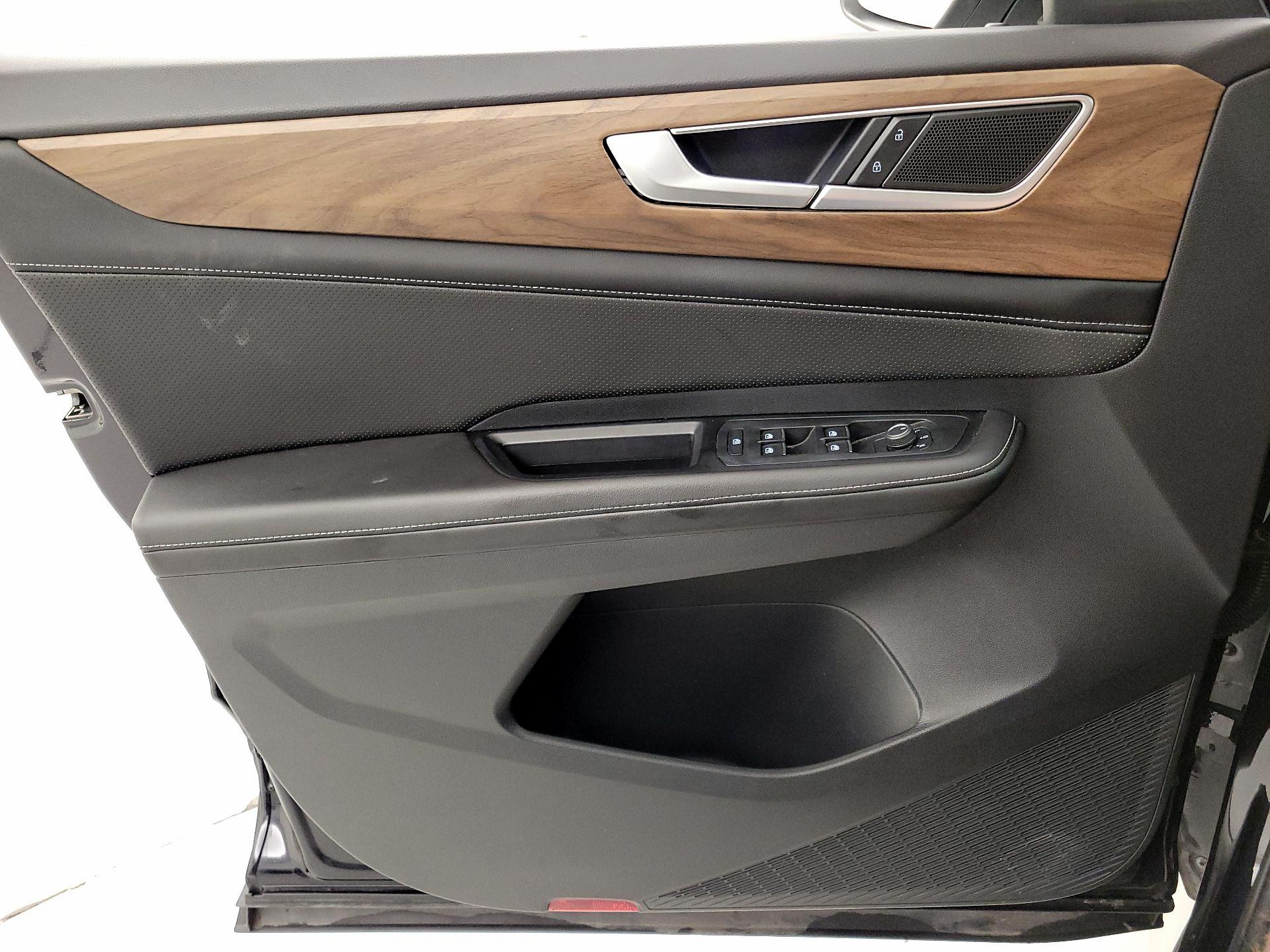 Thumbnail: 2024 Volkswagen Atlas - 12