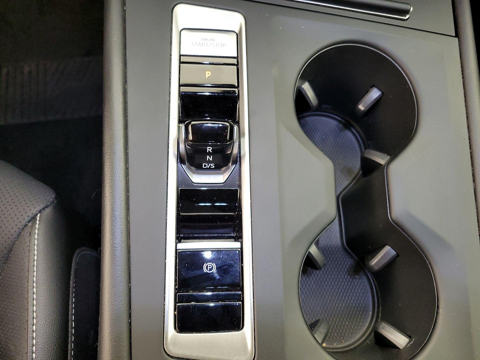 Thumbnail: 2024 Volkswagen Atlas - 17