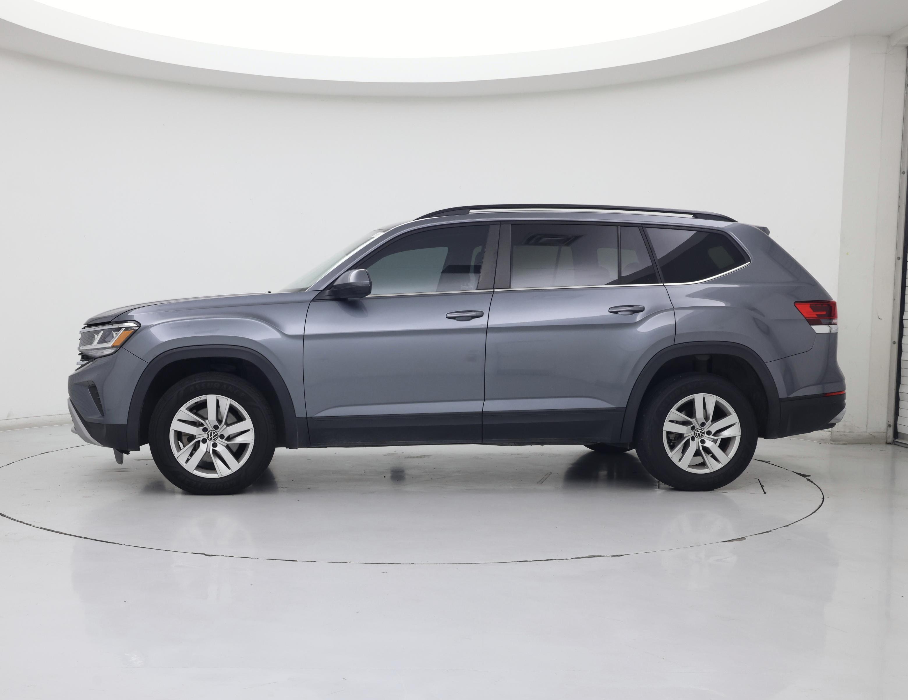 Thumbnail: 2021 Volkswagen Atlas - 3