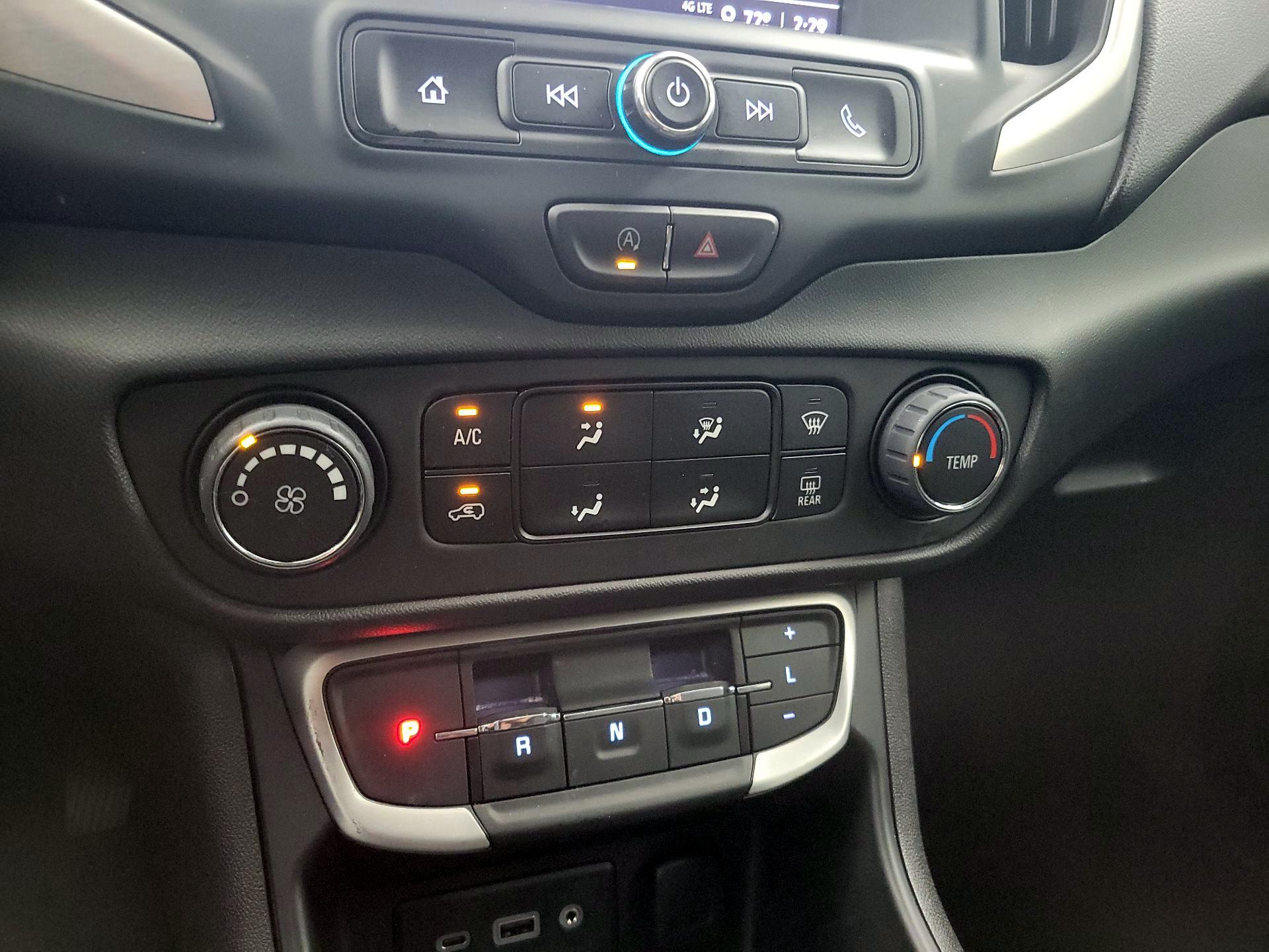 Thumbnail: 2023 GMC Terrain - 16