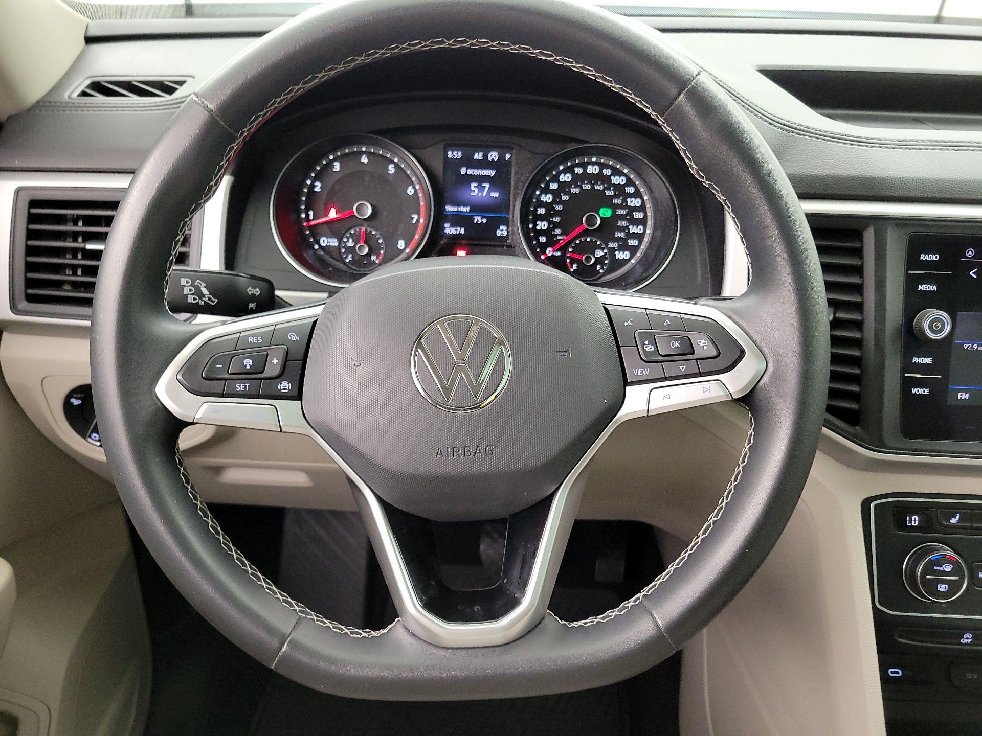 Thumbnail: 2021 Volkswagen Atlas - 10
