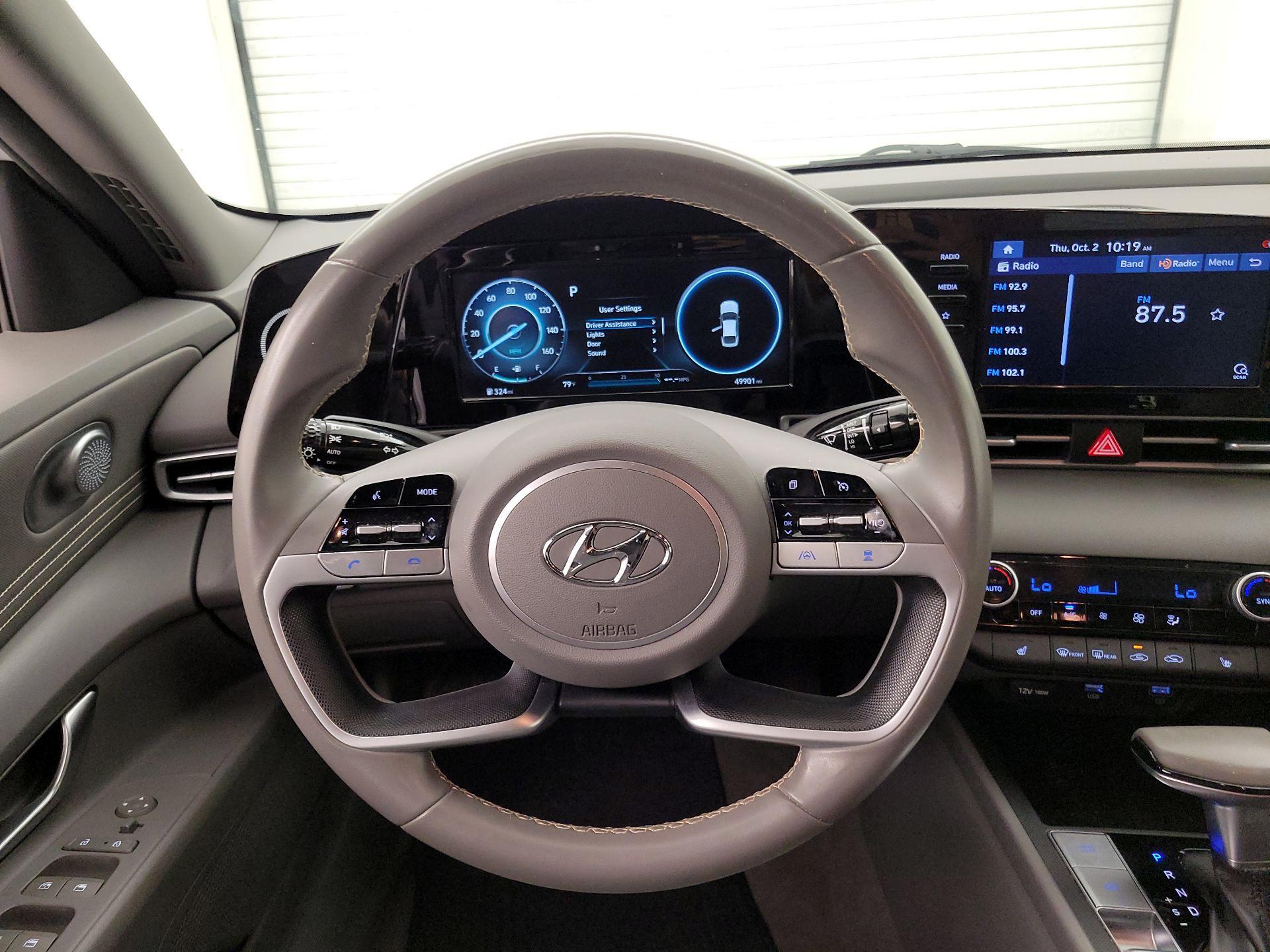 Thumbnail: 2021 Hyundai Elantra - 10
