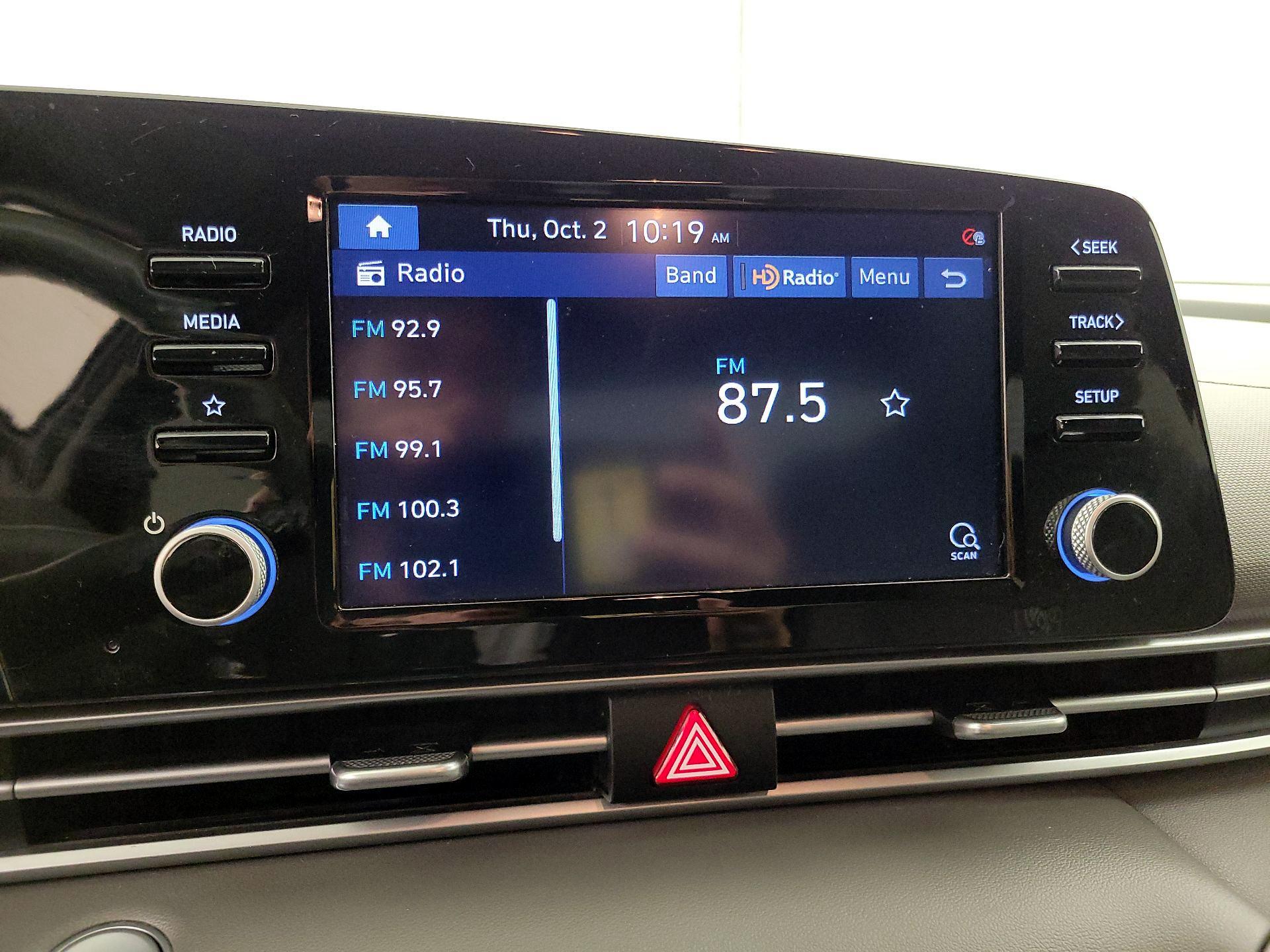 Thumbnail: 2021 Hyundai Elantra - 15