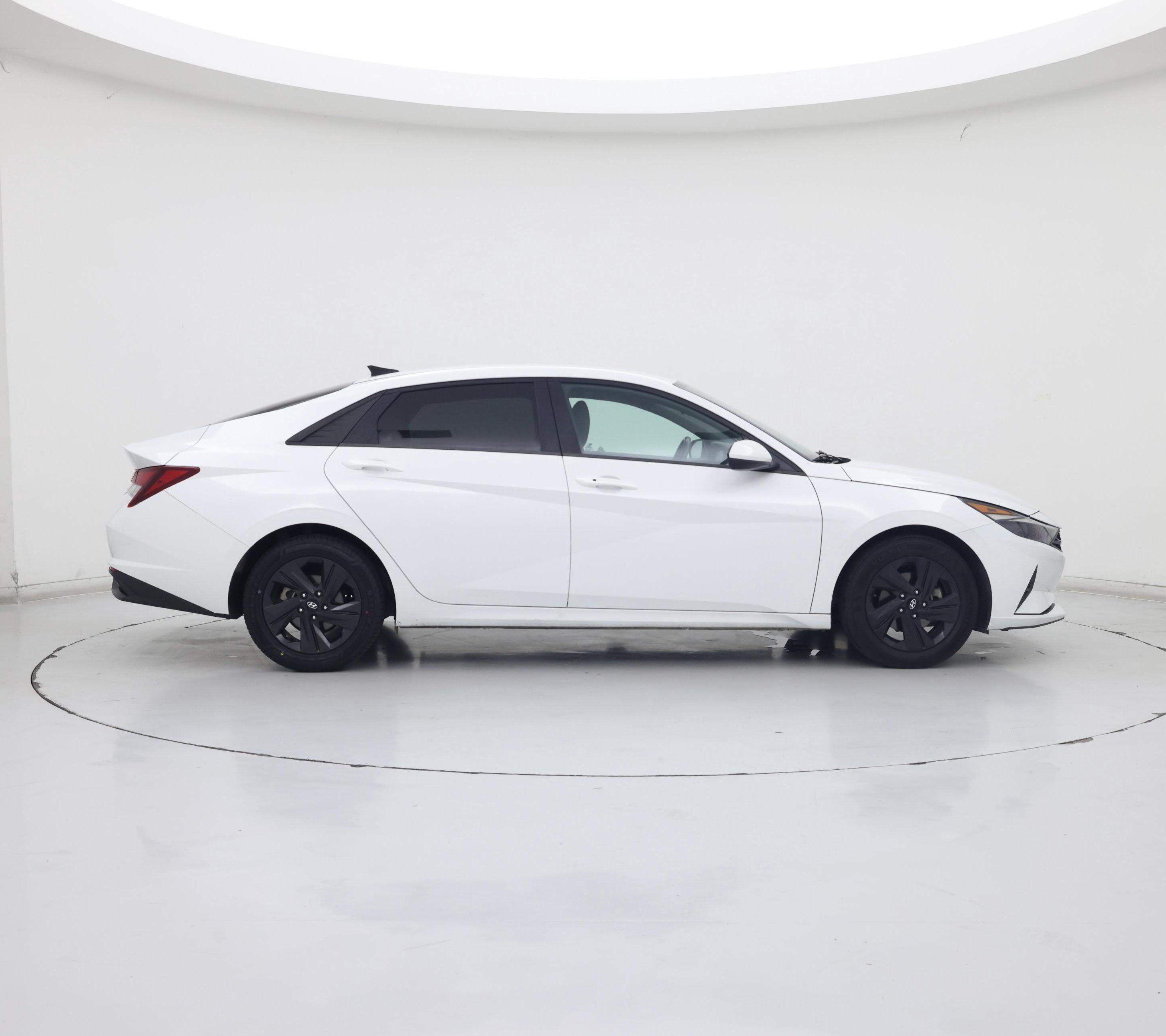 Thumbnail: 2021 Hyundai Elantra - 7