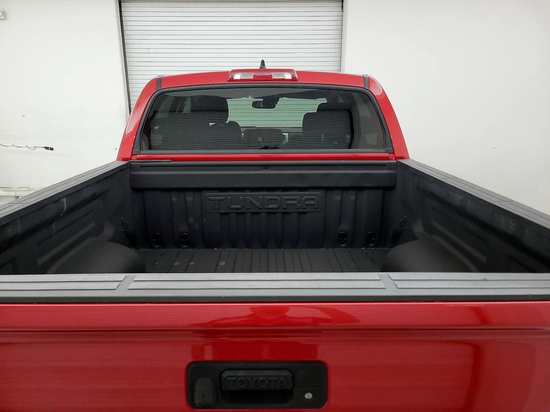 Thumbnail: 2021 Toyota Tundra - 20