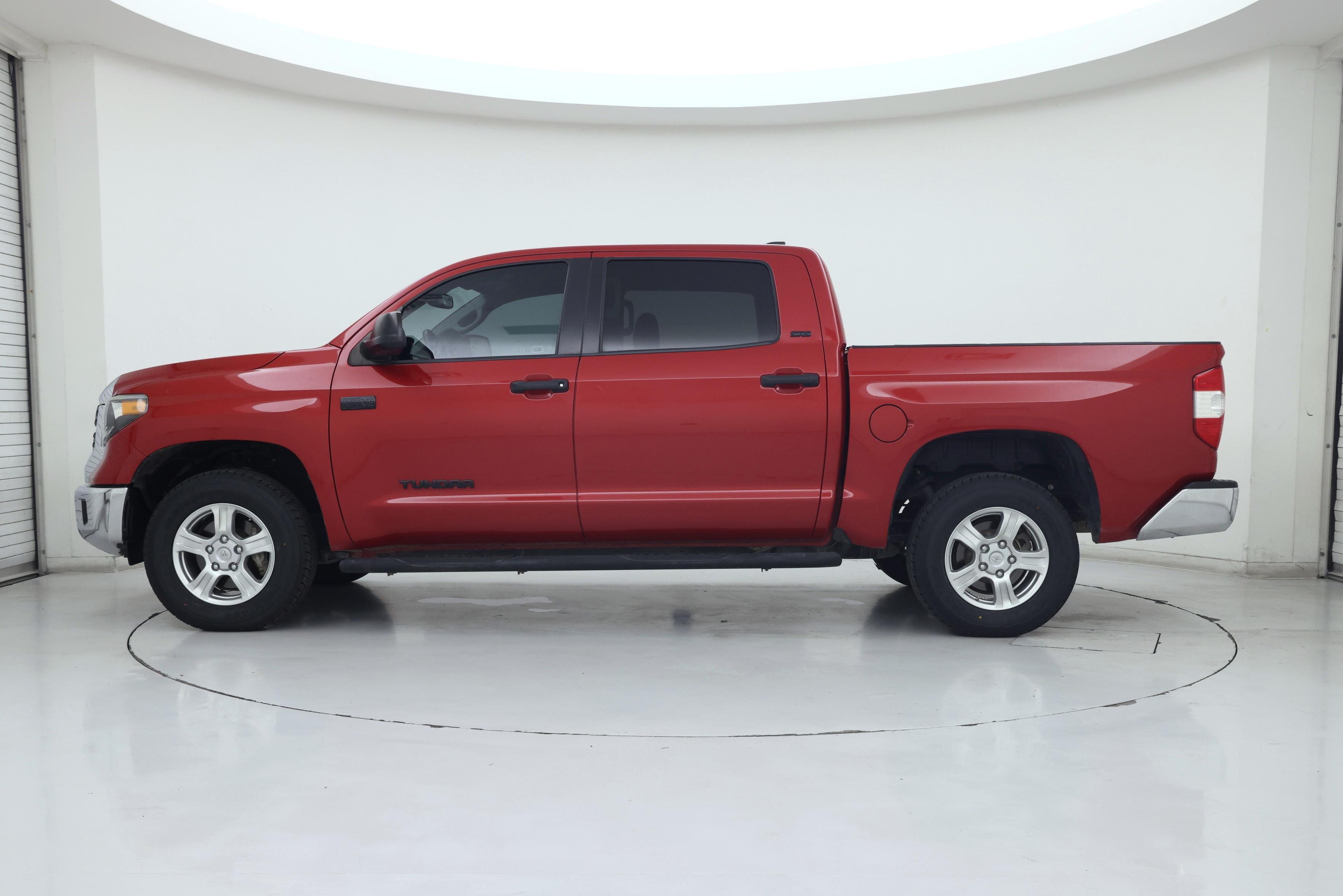 Thumbnail: 2021 Toyota Tundra - 3