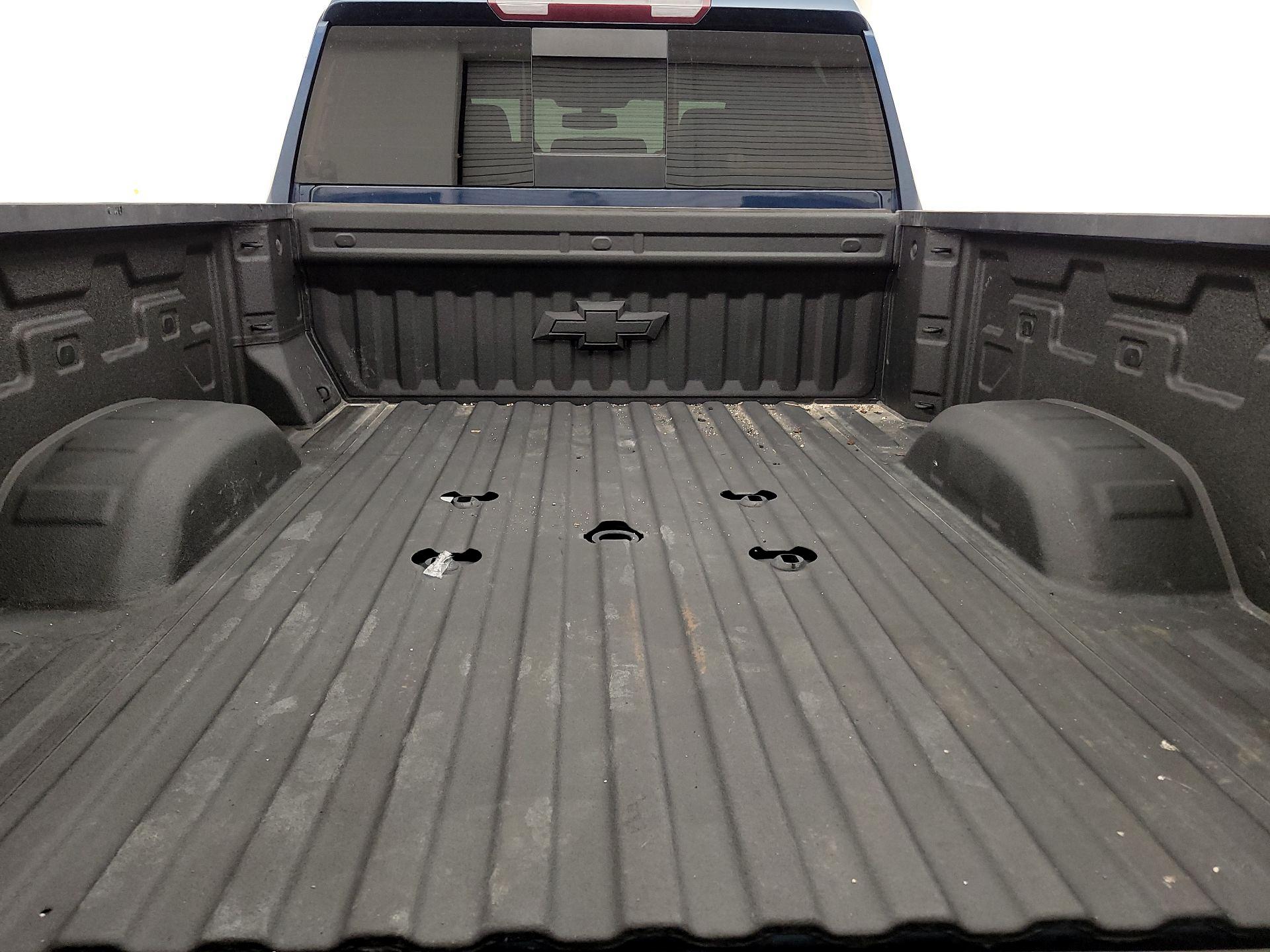 Thumbnail: 2022 Chevrolet Silverado 2500 - 20
