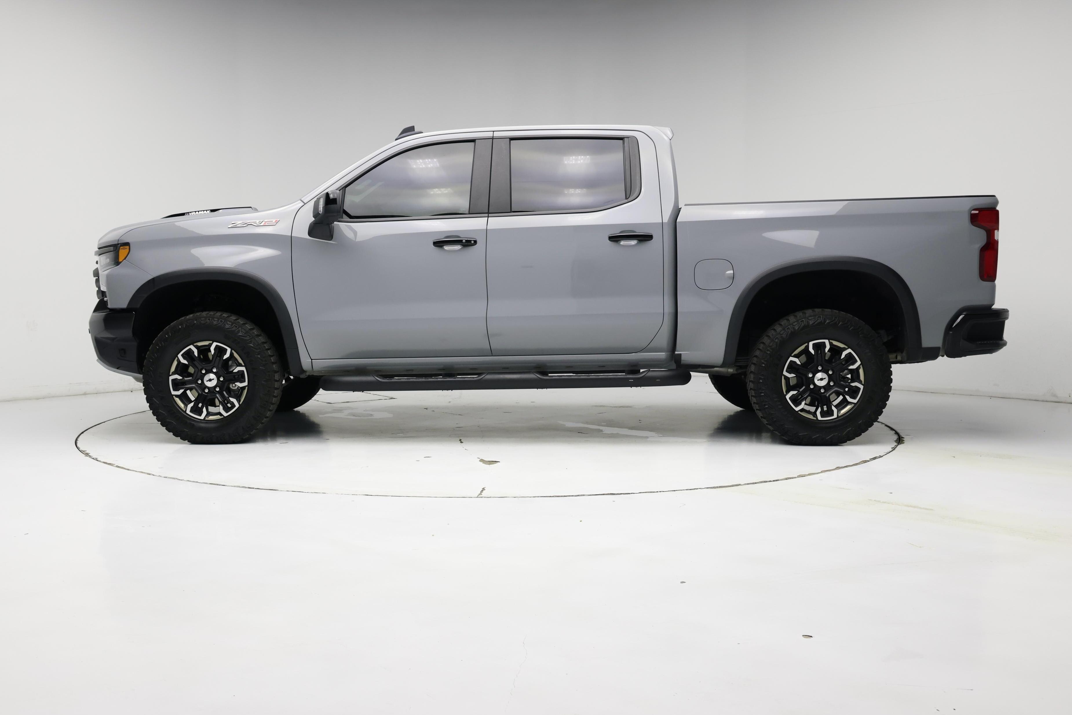 Thumbnail: 2025 Chevrolet Silverado 1500 - 3