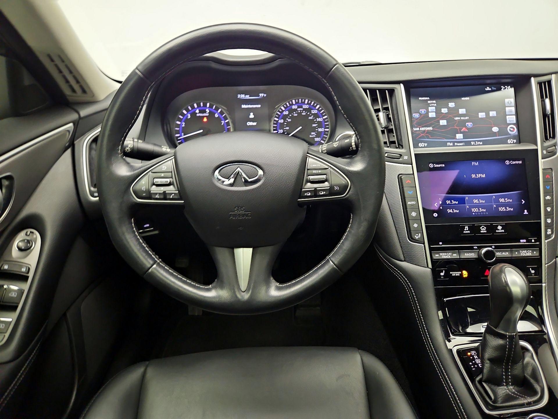 Thumbnail: 2014 INFINITI Q50 - 10