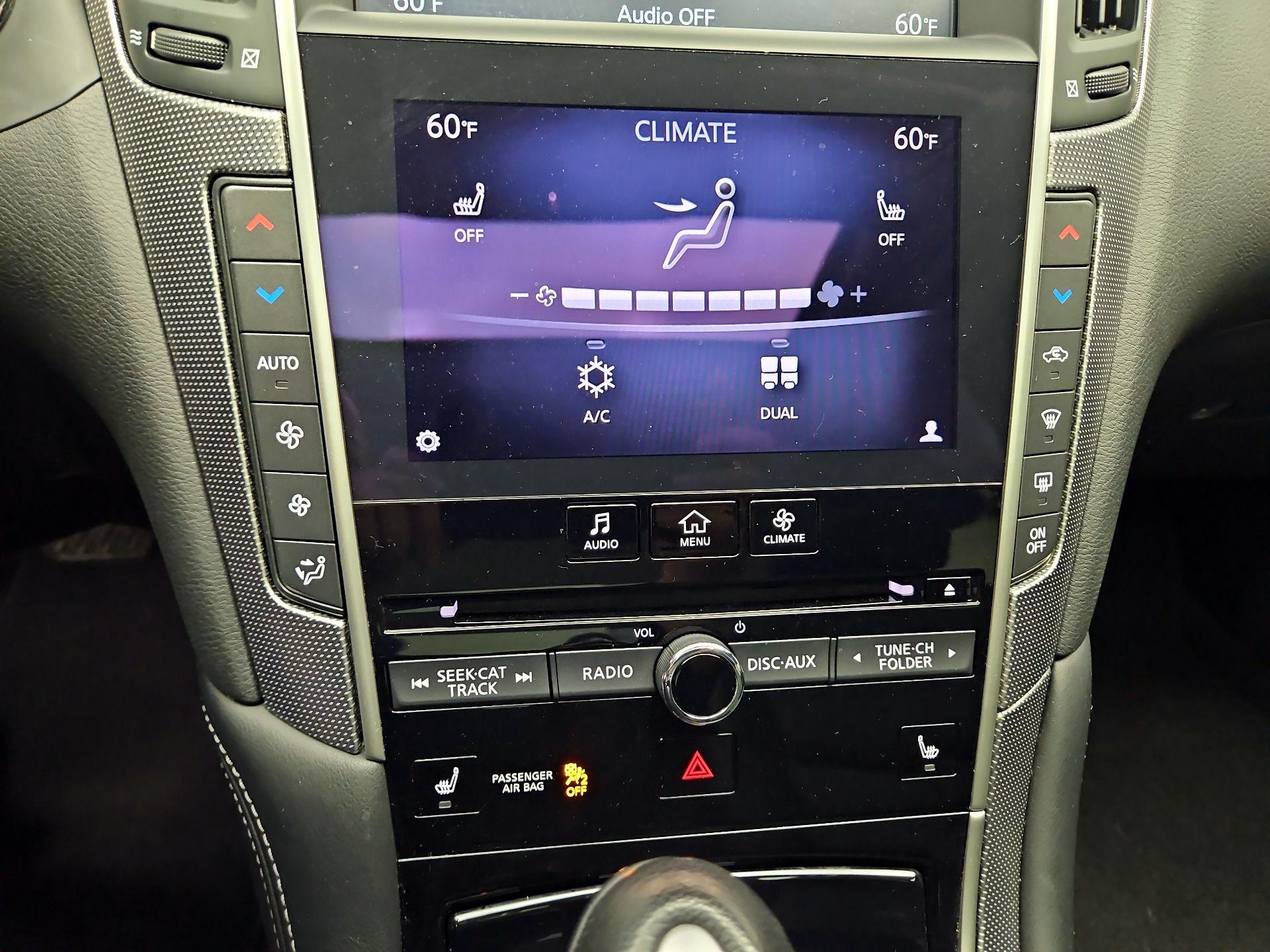 Thumbnail: 2014 INFINITI Q50 - 17
