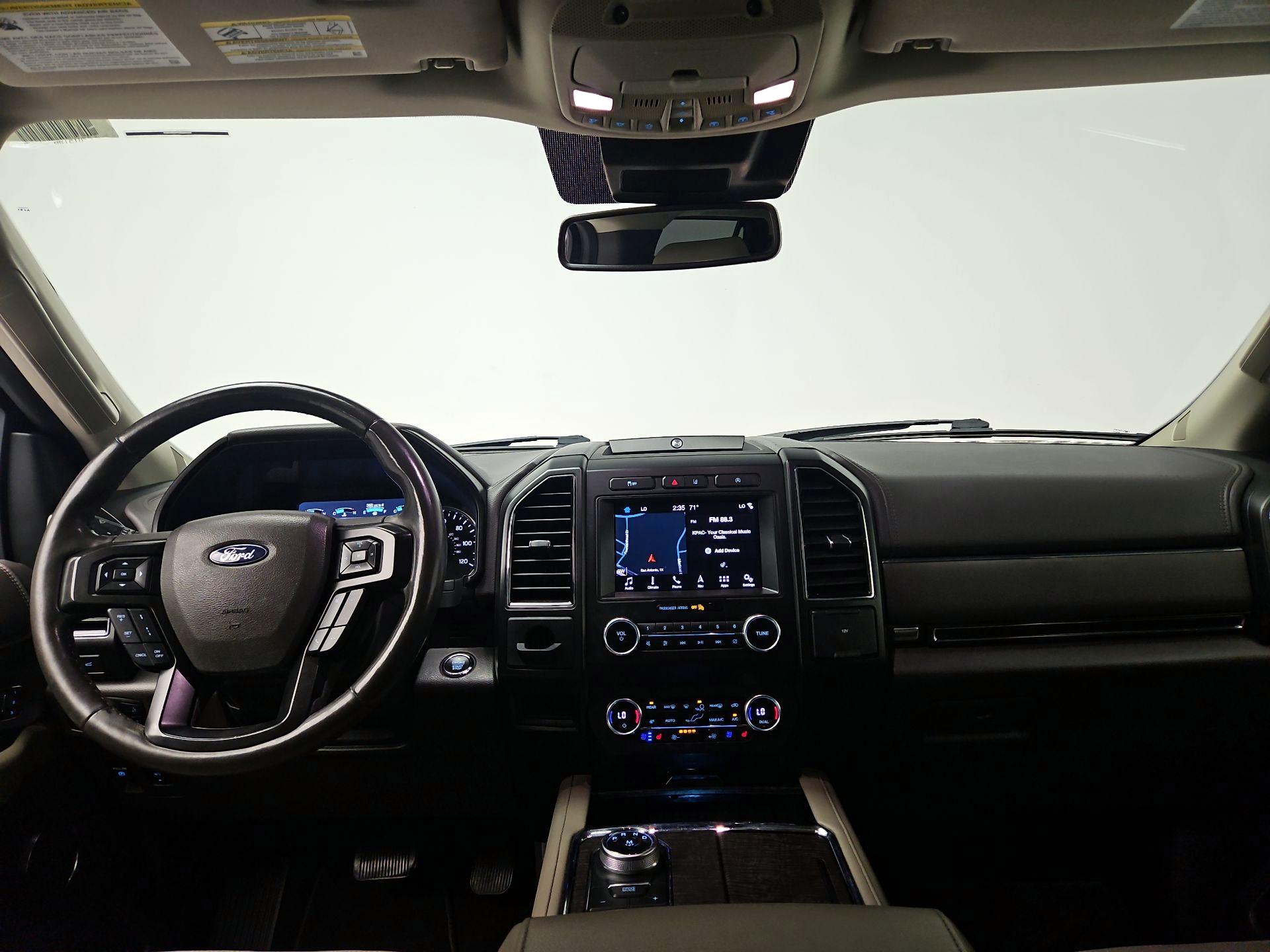 Thumbnail: 2019 Ford Expedition - 9