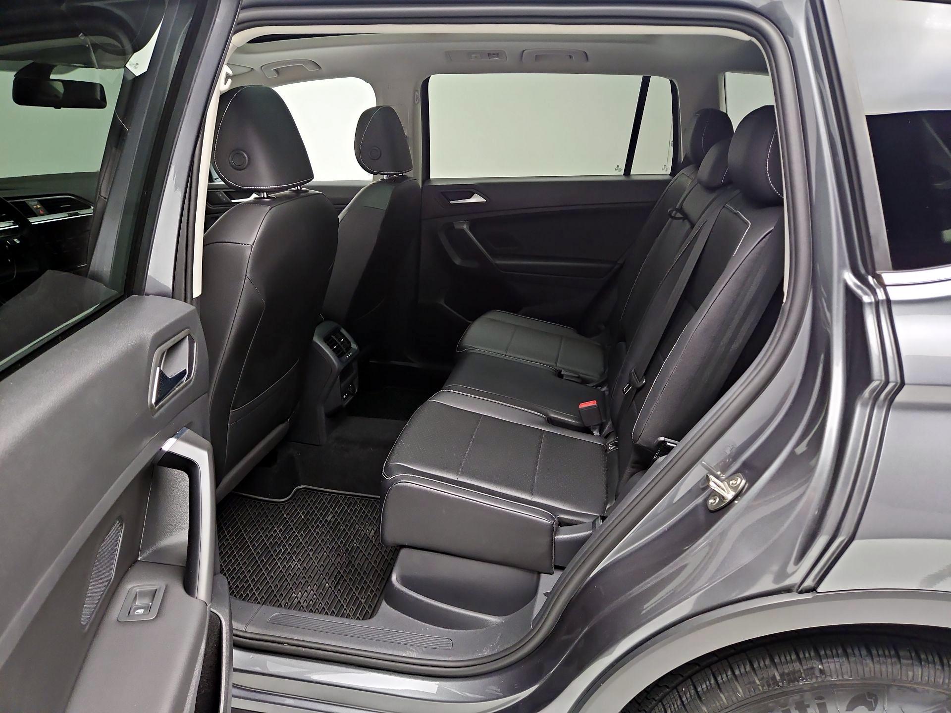 Thumbnail: 2021 Volkswagen Tiguan - 20