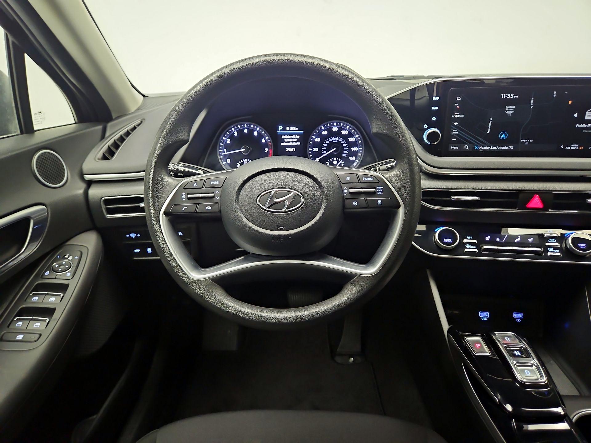 Thumbnail: 2023 Hyundai Sonata - 10