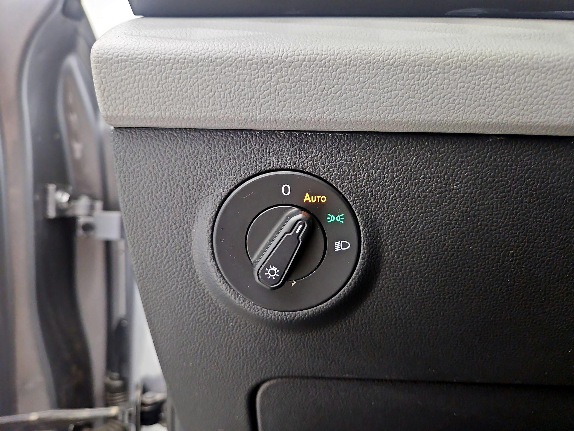 Thumbnail: 2023 Volkswagen Taos - 13