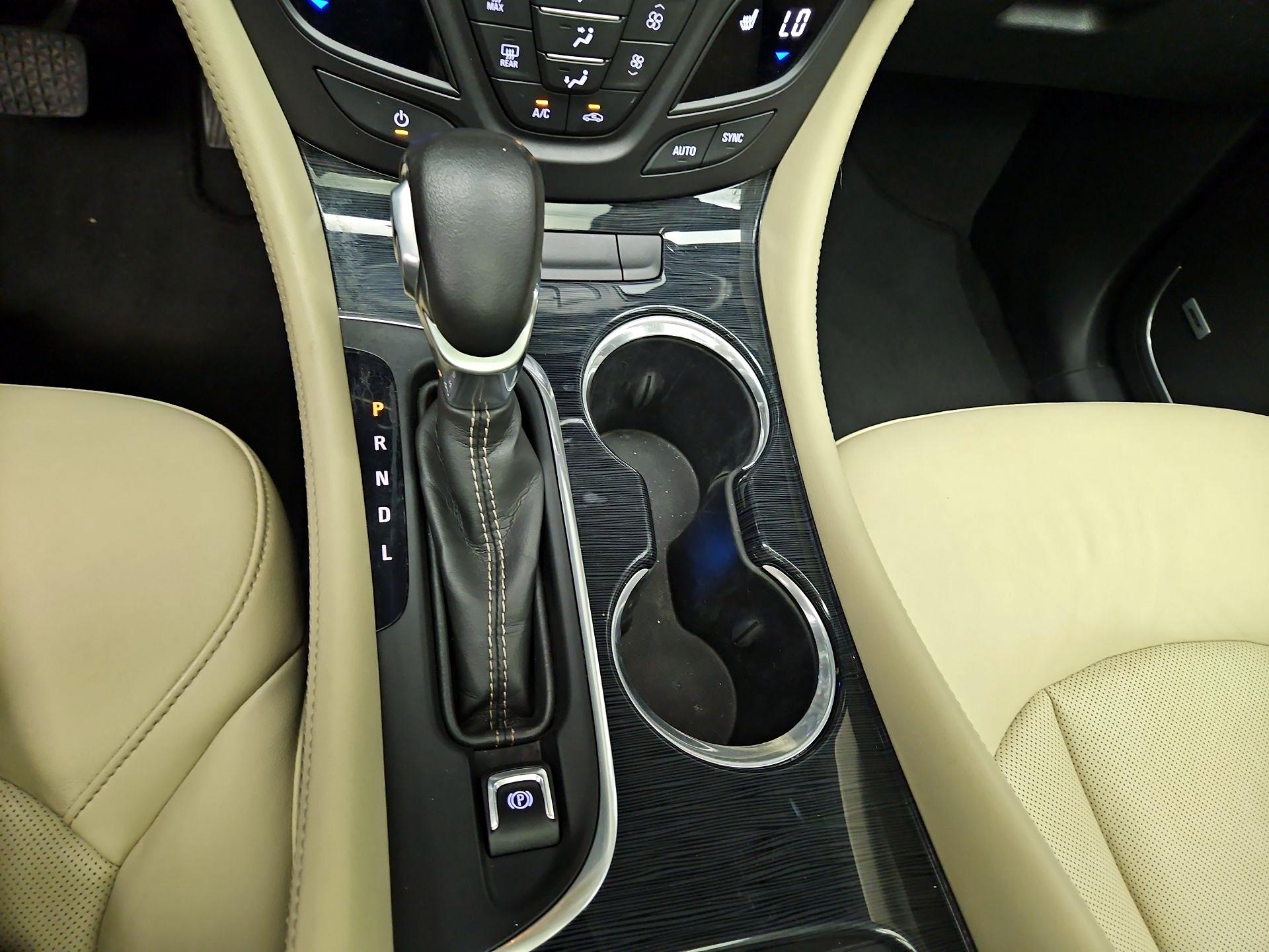 Thumbnail: 2016 Buick Envision - 18