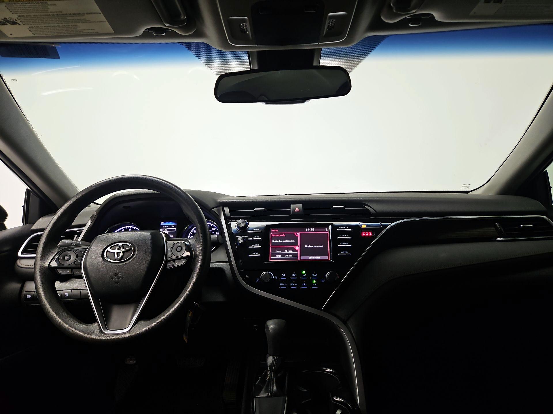 Thumbnail: 2018 Toyota Camry - 9