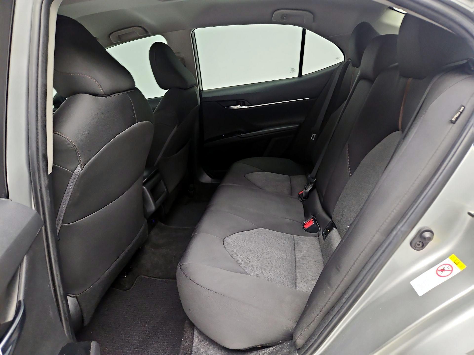 Thumbnail: 2018 Toyota Camry - 19