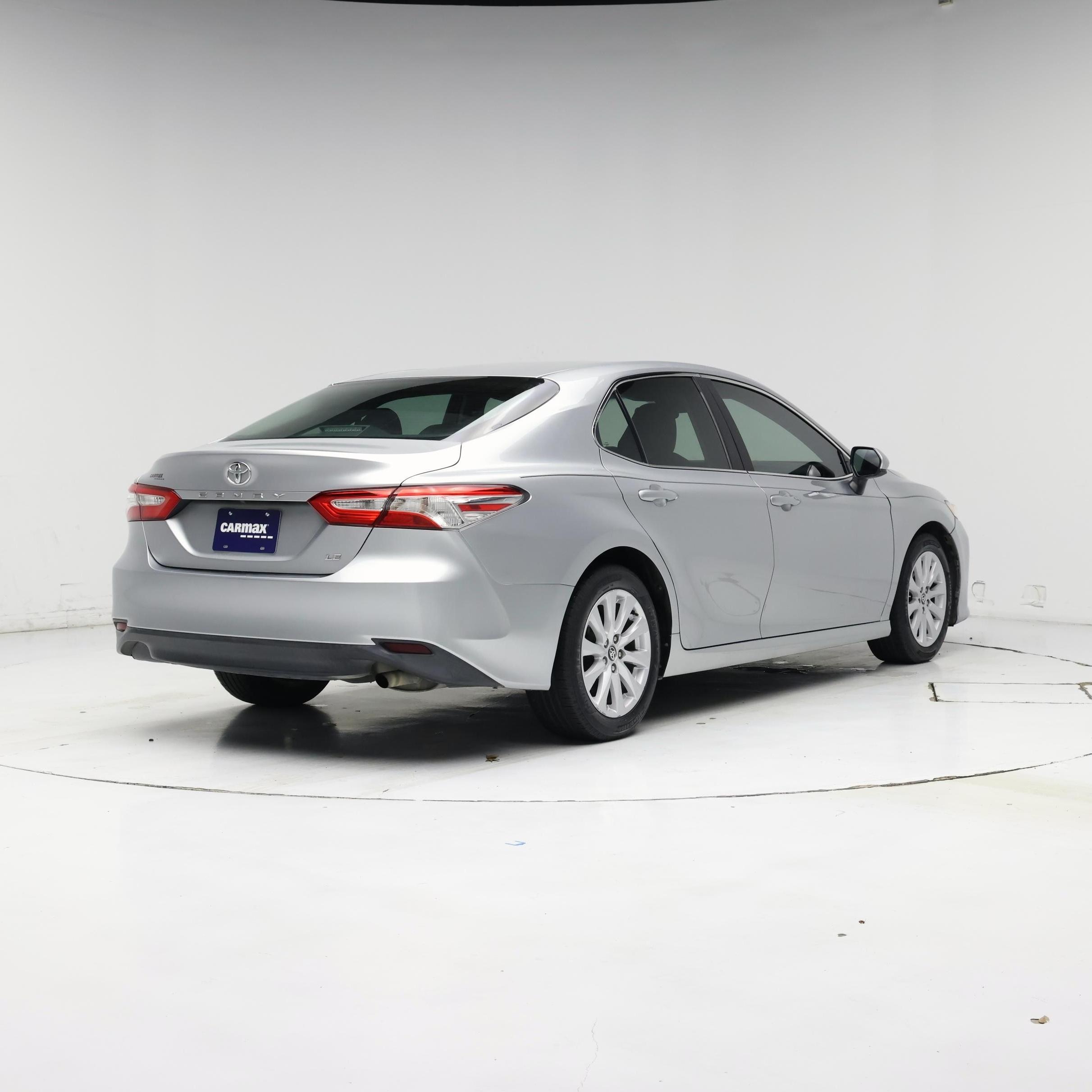 Thumbnail: 2018 Toyota Camry - 8