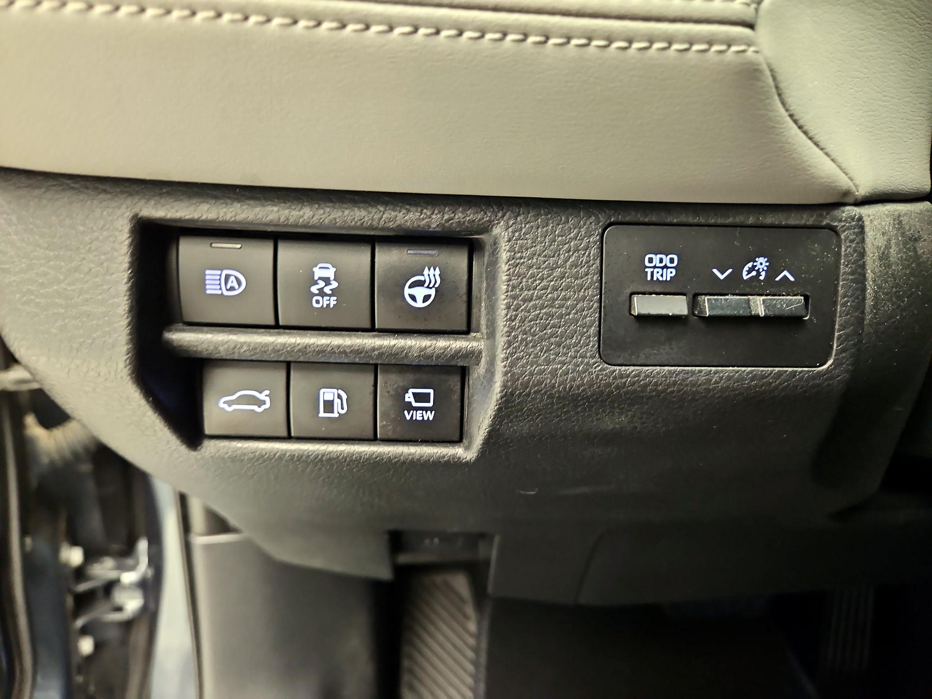 Thumbnail: 2019 Toyota Avalon - 13