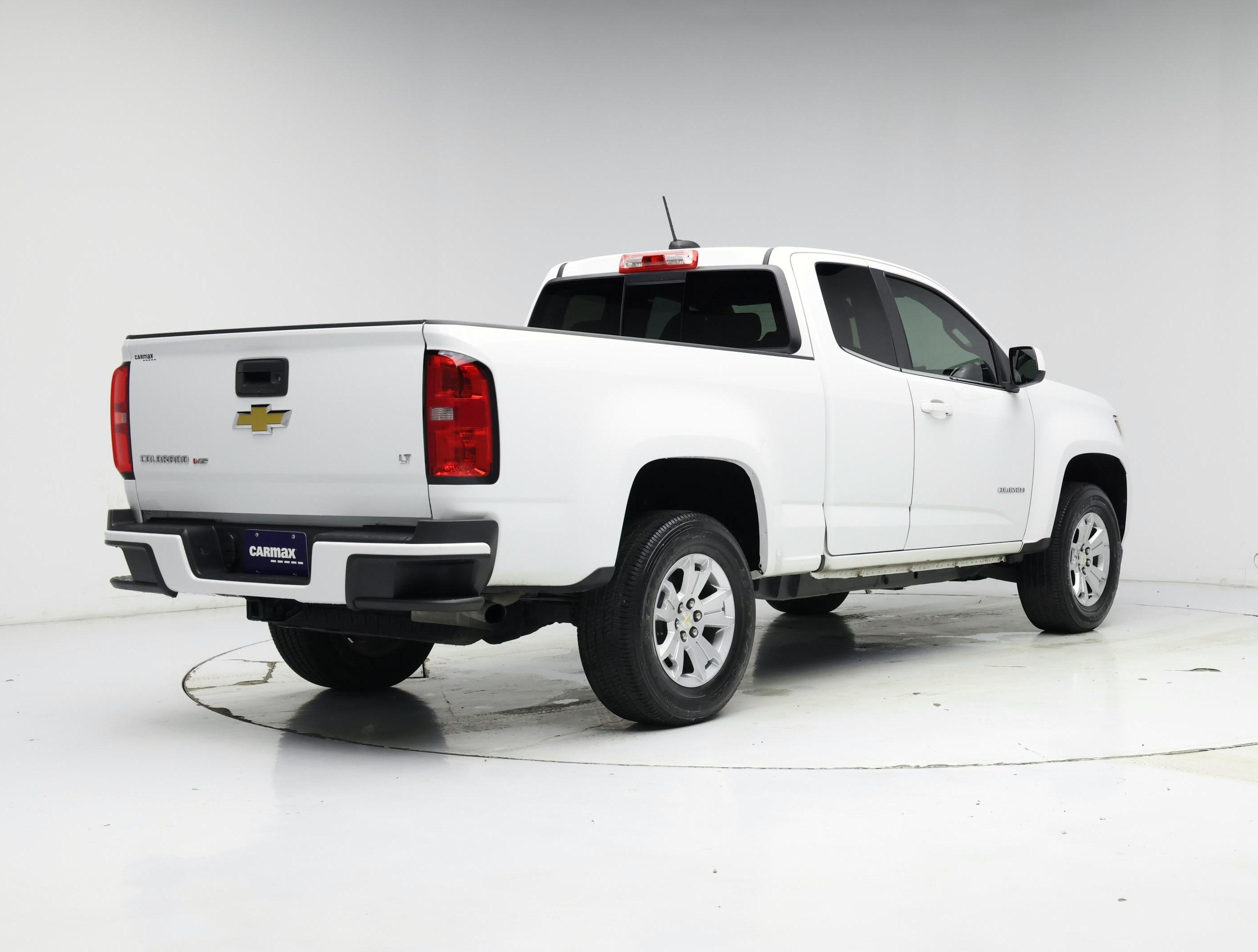 Thumbnail: 2019 Chevrolet Colorado - 8