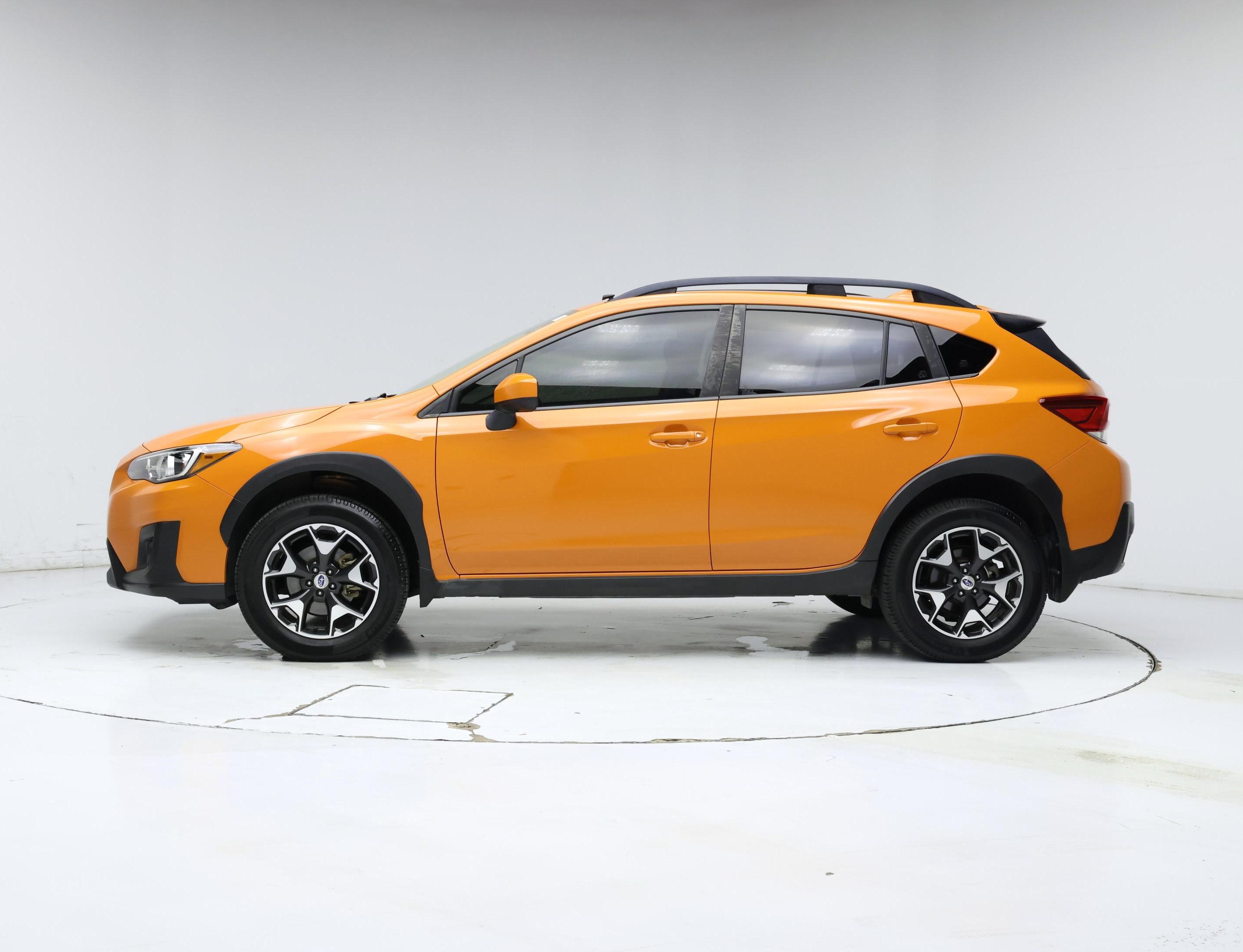 Thumbnail: 2018 Subaru Crosstrek - 3