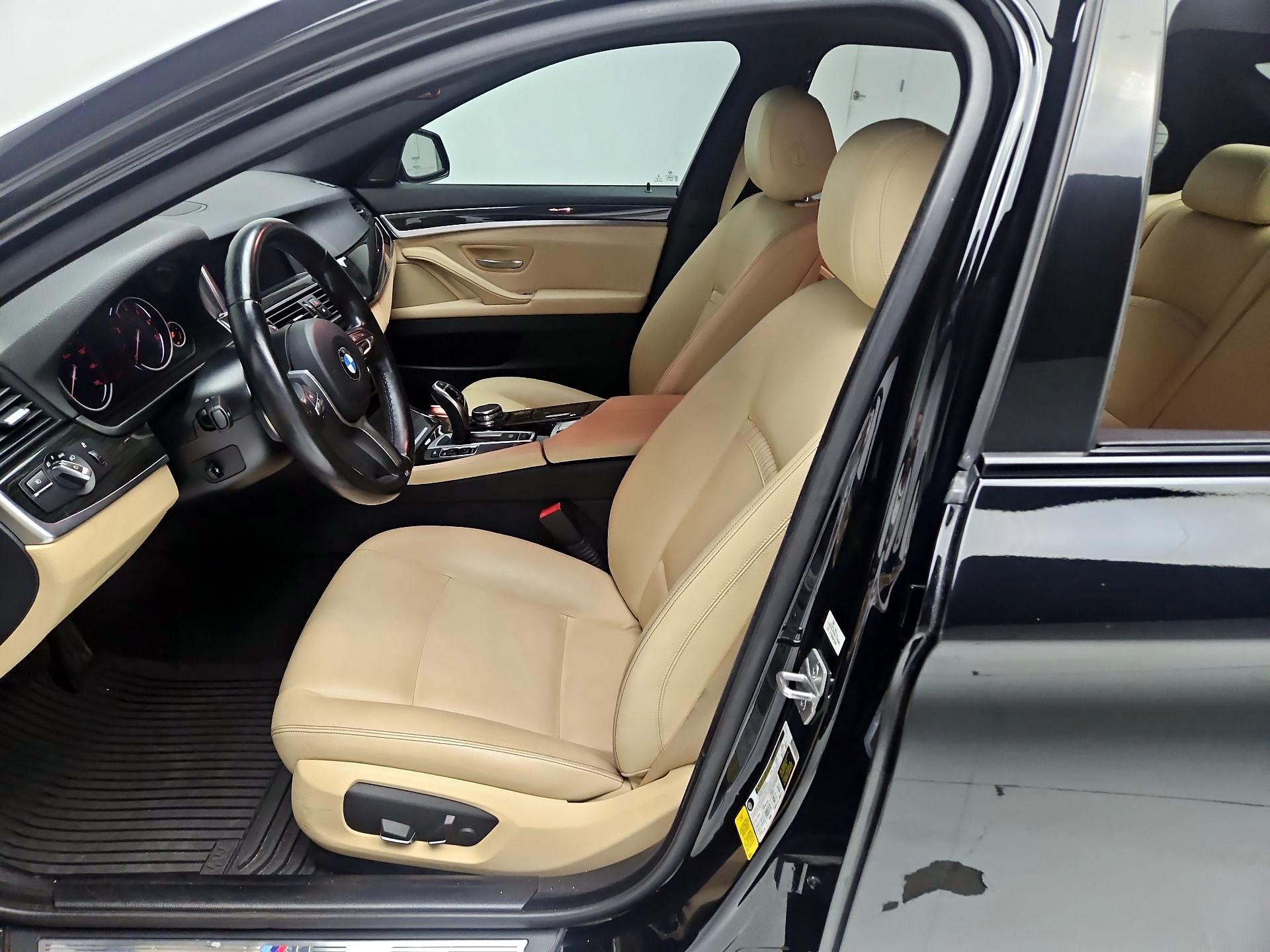 Thumbnail: 2016 BMW 5 Series - 11